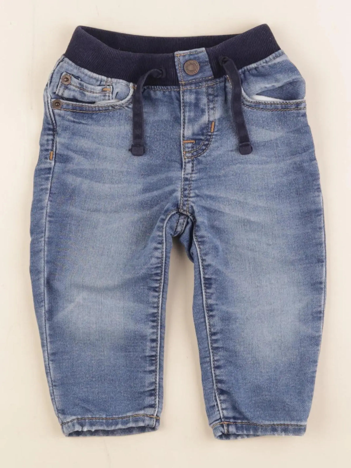 GAP - jean bleu - 6/12 mois