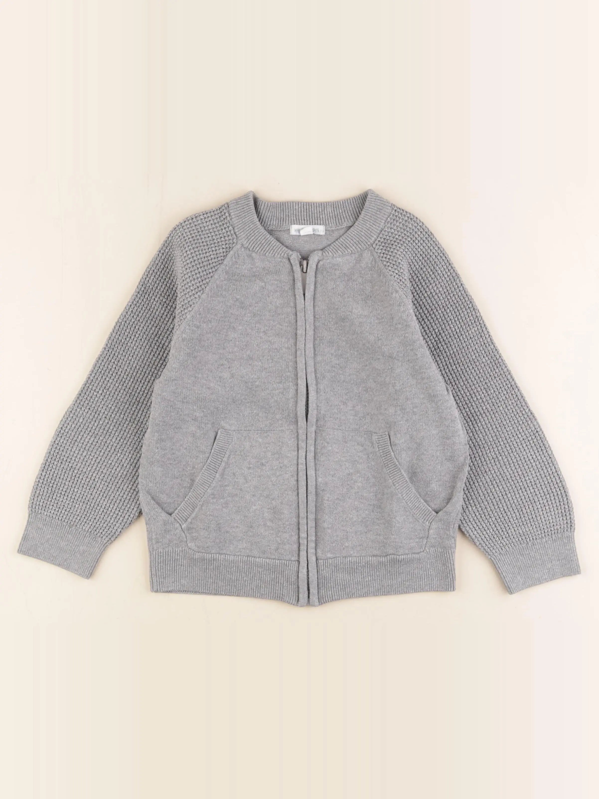 Vertbaudet - gilet gris - 6 ans