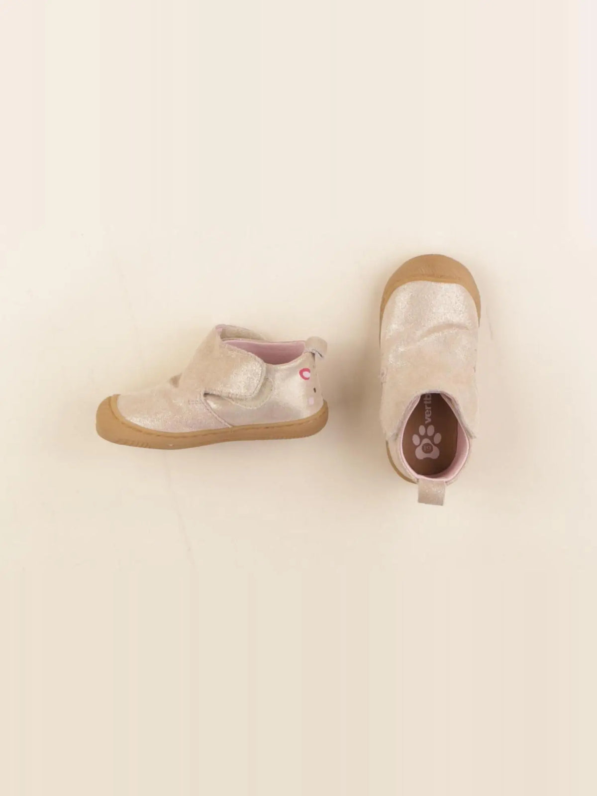 Vertbaudet - chaussons beige, or - pointure 19