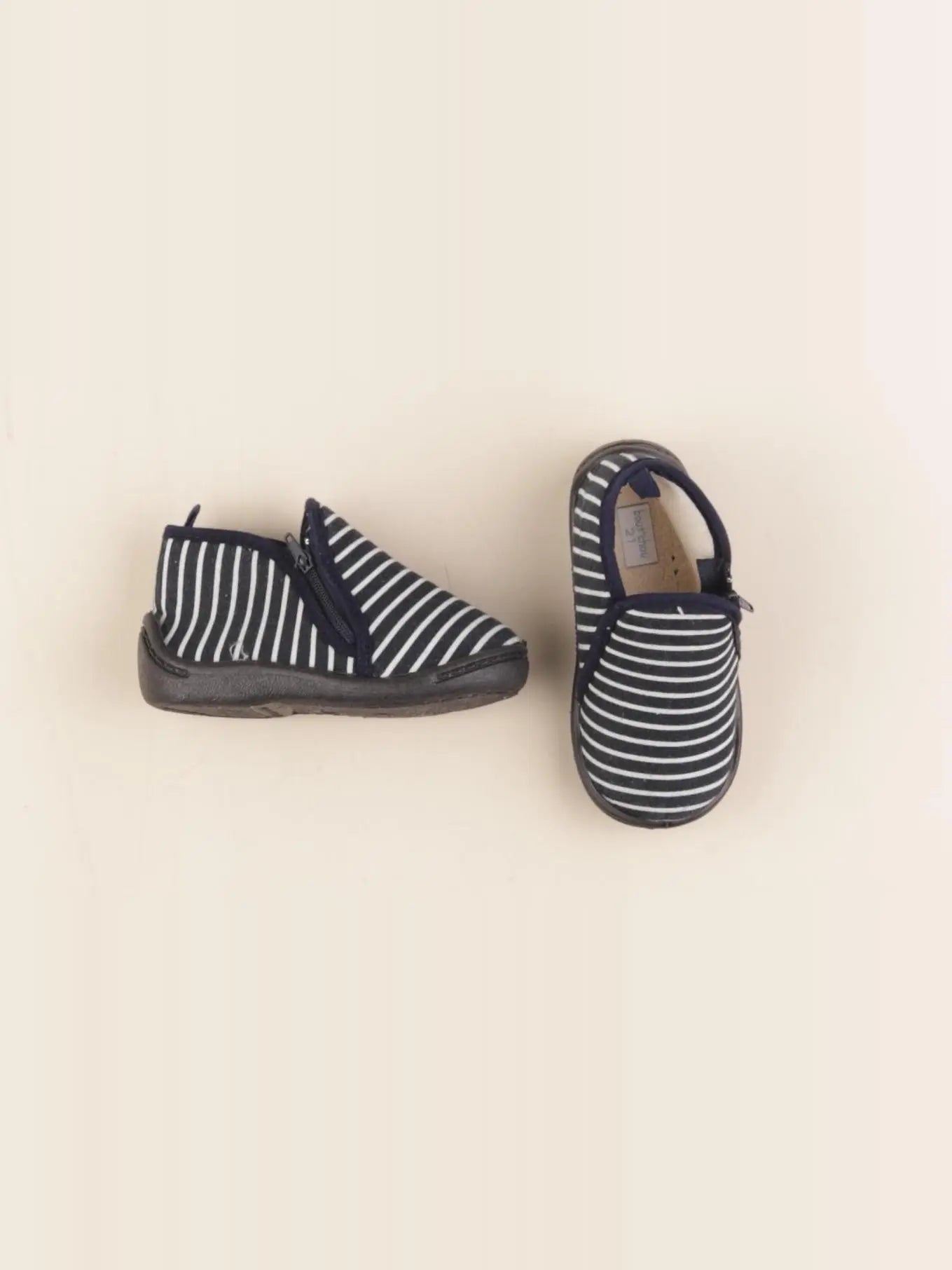 Boutchou - chaussons bleu, blanc - pointure 21
