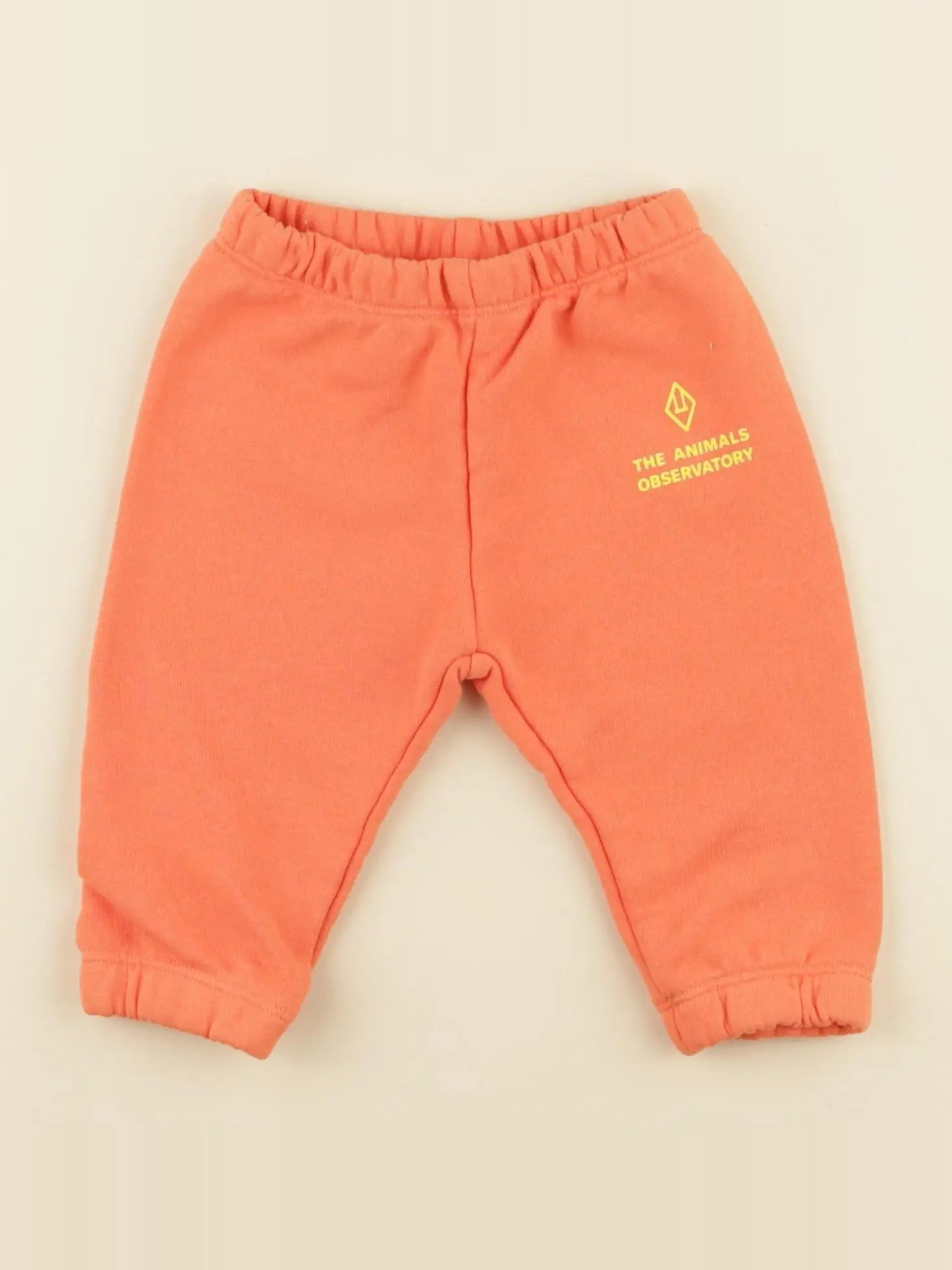 Jogging orange