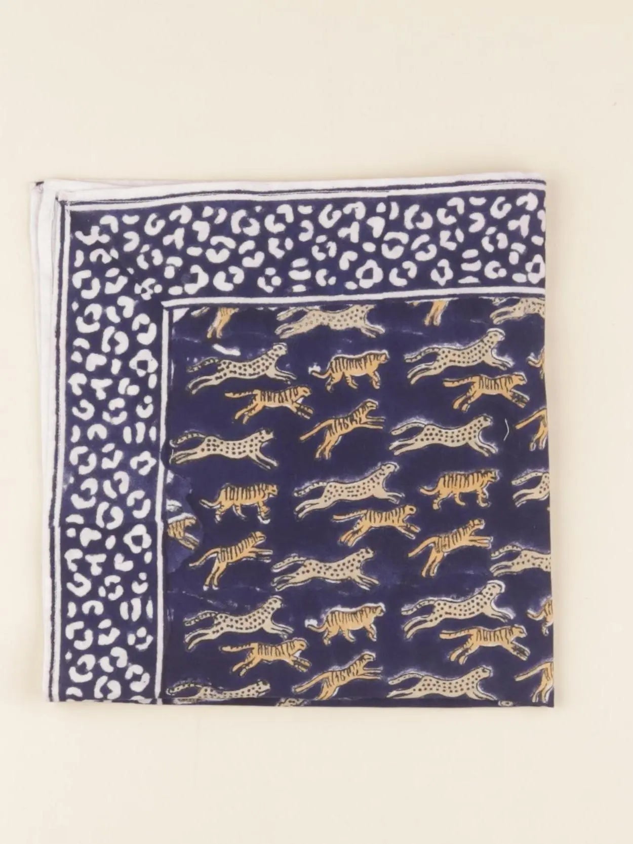 Foulard Léopard bleu 60x60