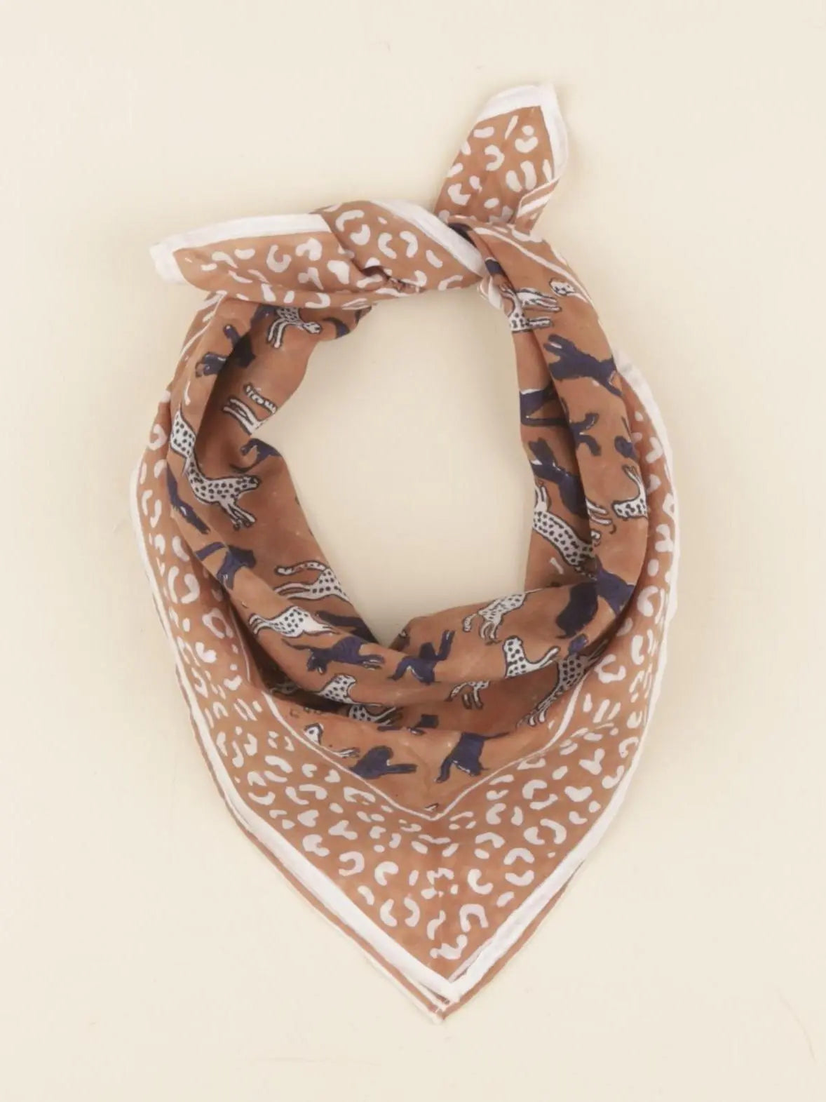 Foulard Léopard marron 60x60