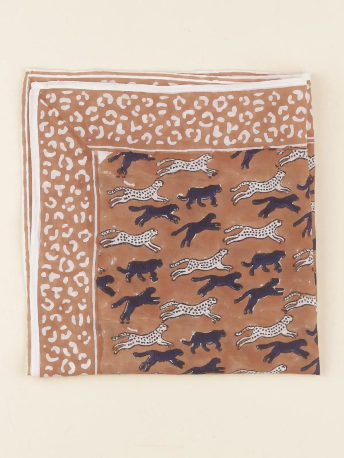 Foulard Léopard marron 60x60