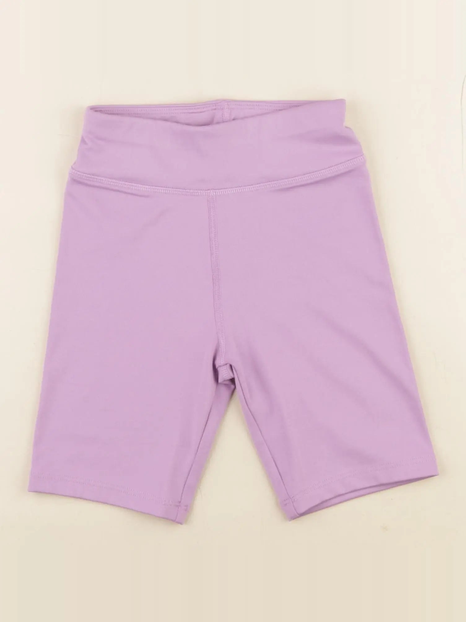 Vertbaudet - short violet - 6 ans