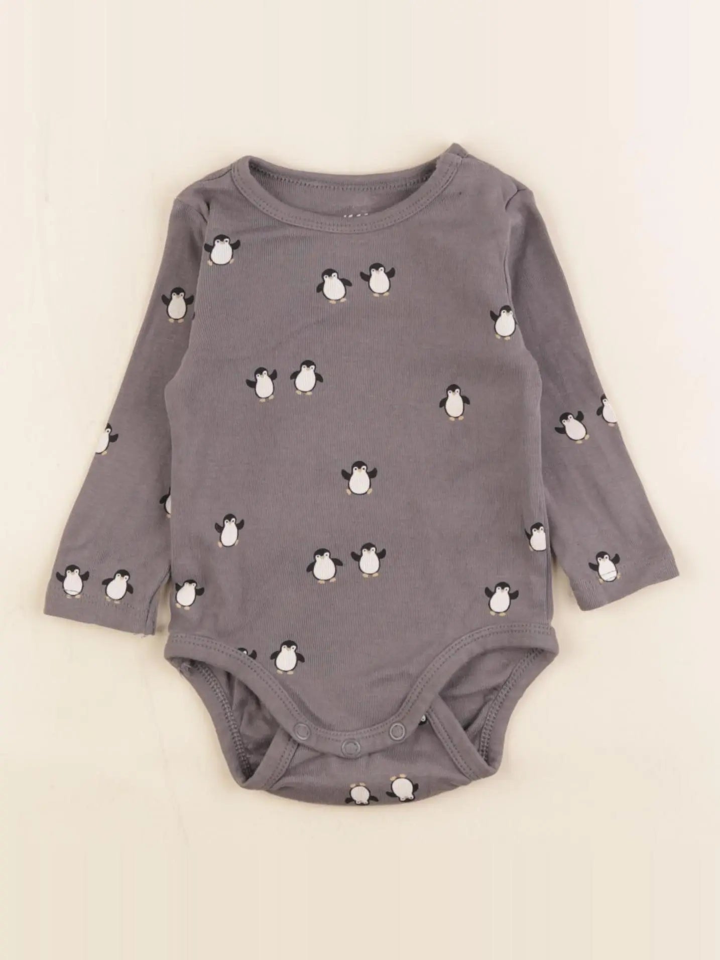 H&M - body gris - 2/4 mois