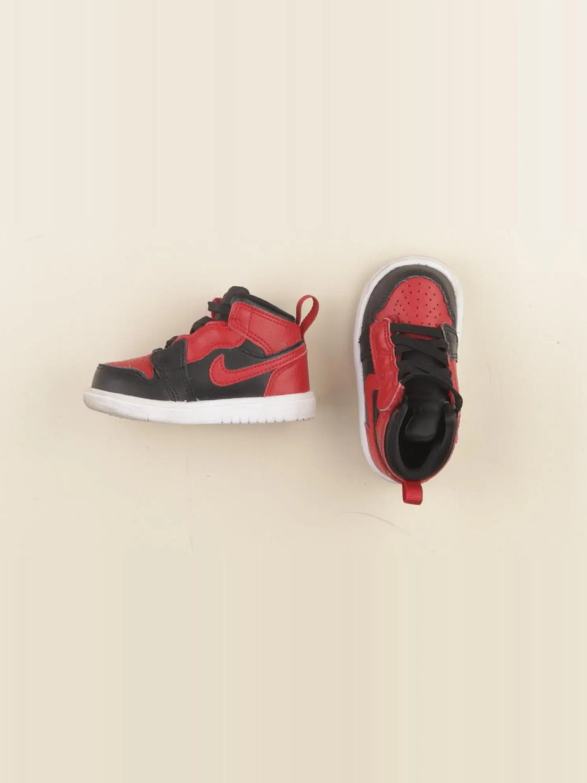 Nike - baskets noir, rouge - pointure 21