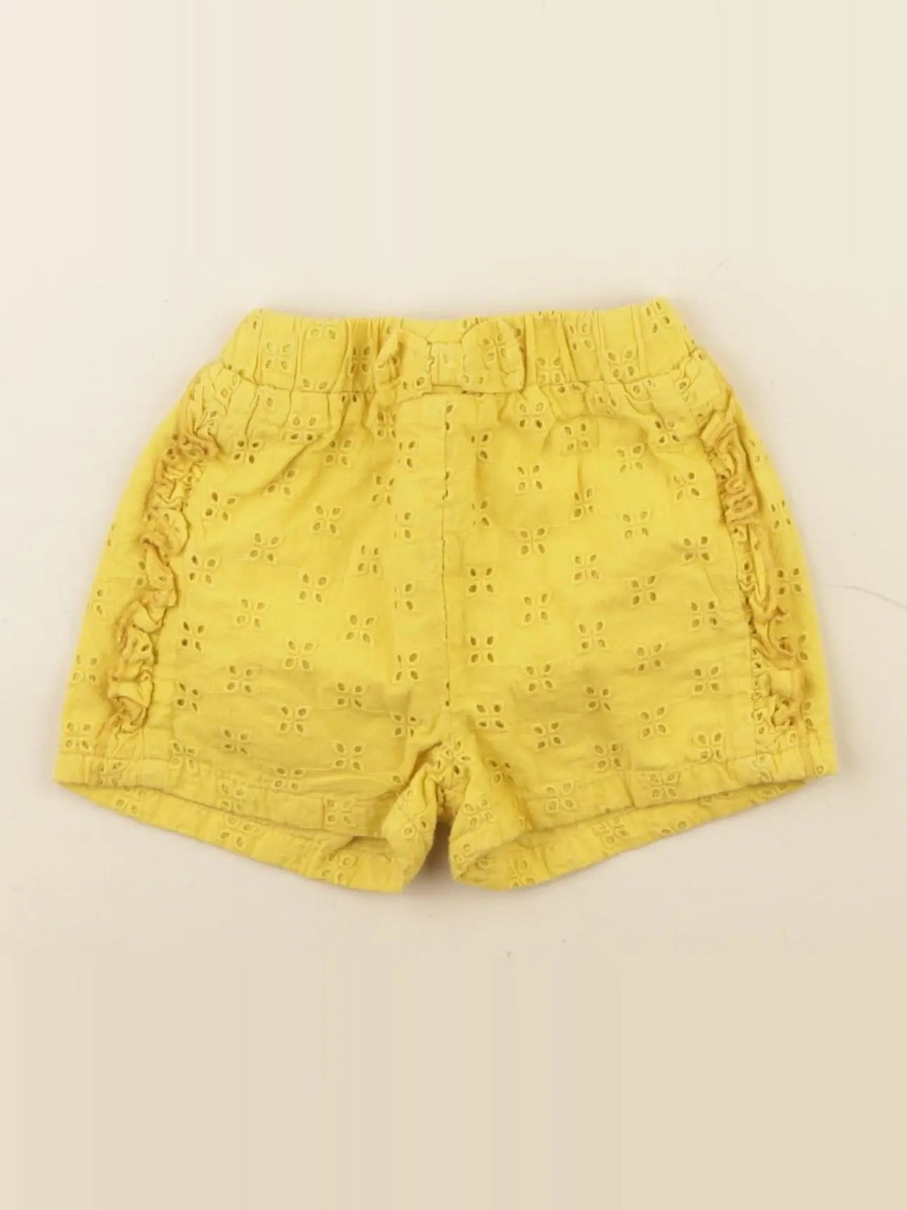 Vertbaudet - short jaune - 12 mois