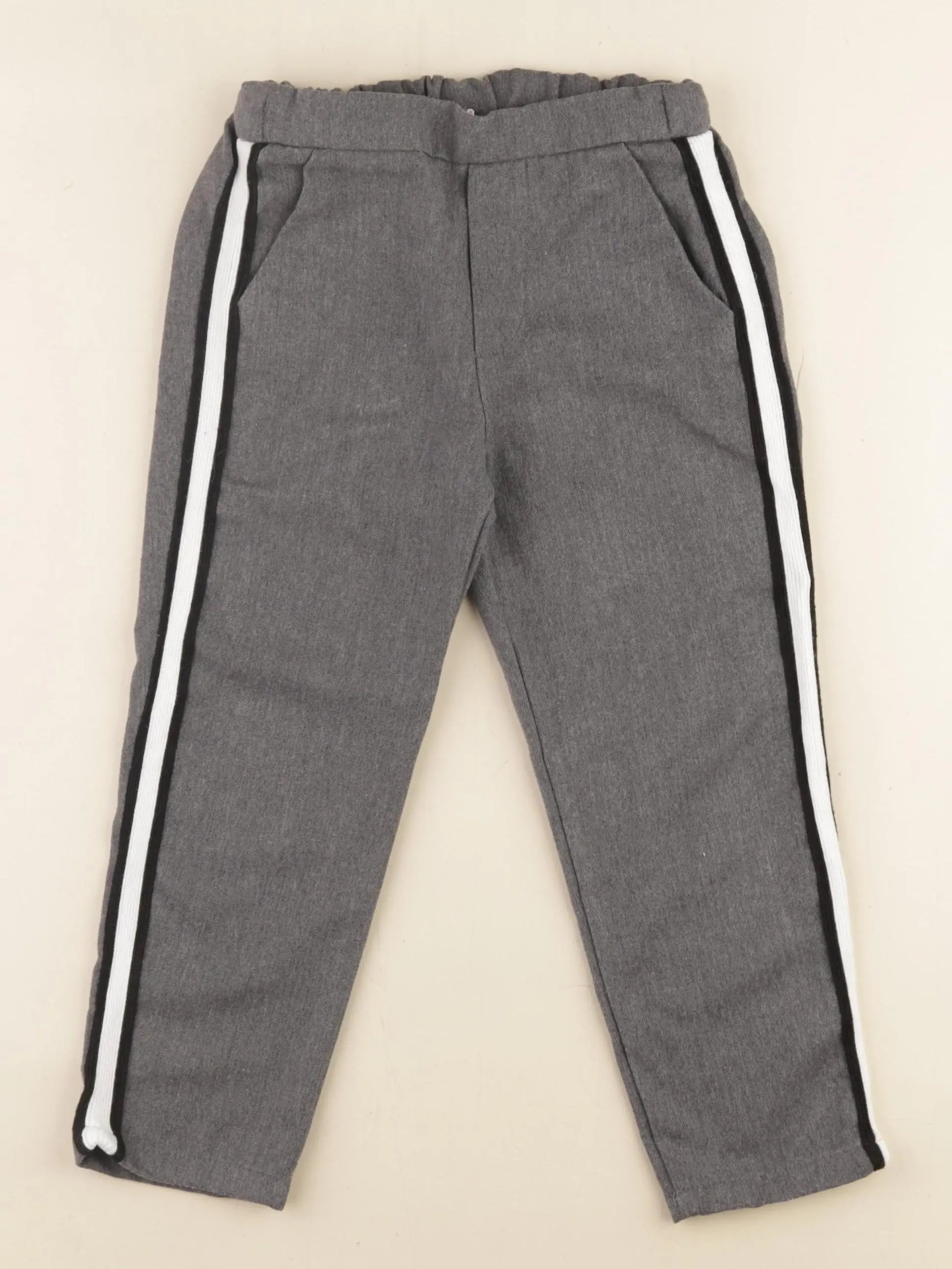 Zara - pantalon gris - 6 ans