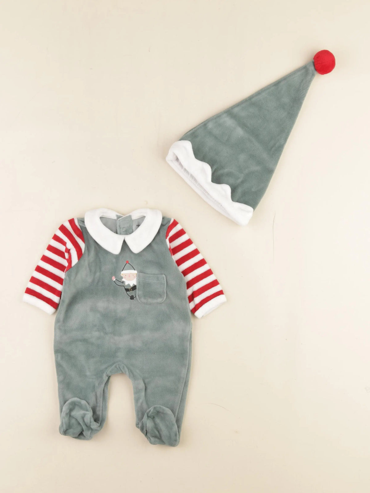 Vertbaudet - pyjama velours vert - 1 mois