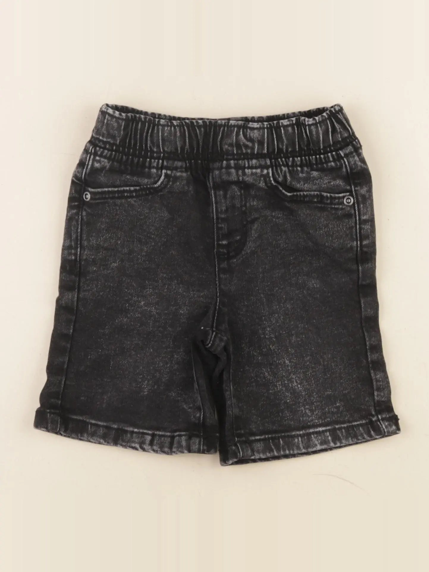 Vertbaudet - short noir - 2 ans