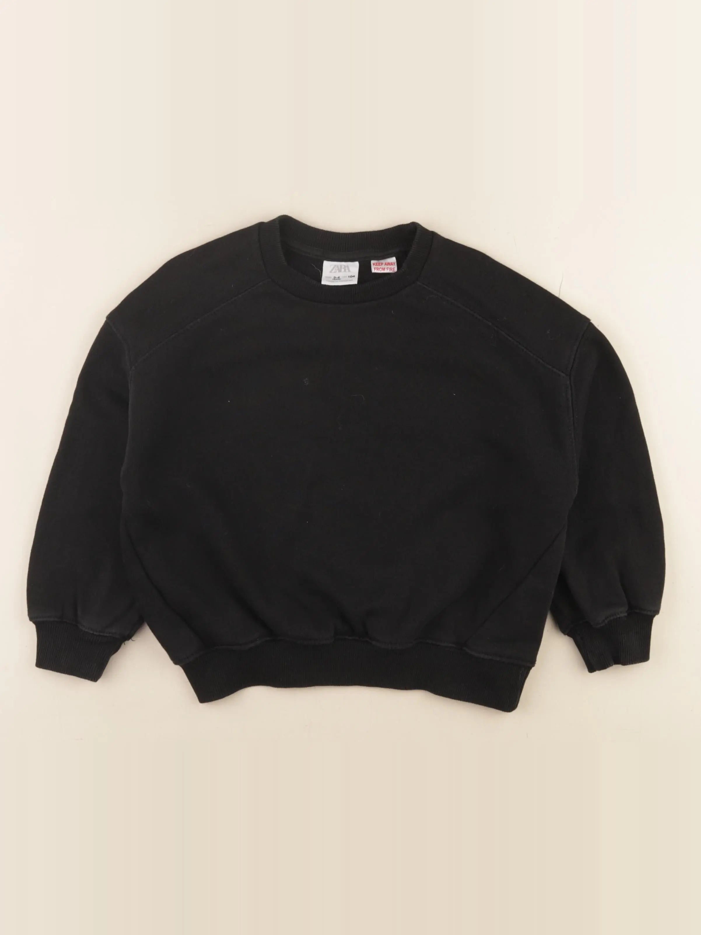 Zara - sweat noir - 3/4 ans