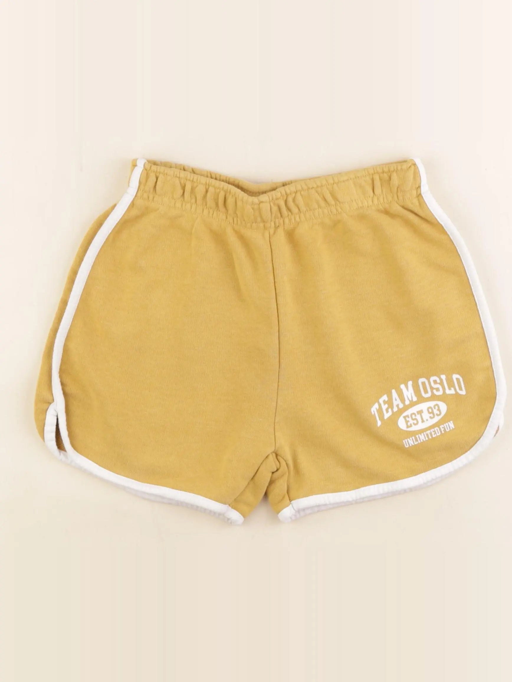 Zara - short jaune - 9 ans