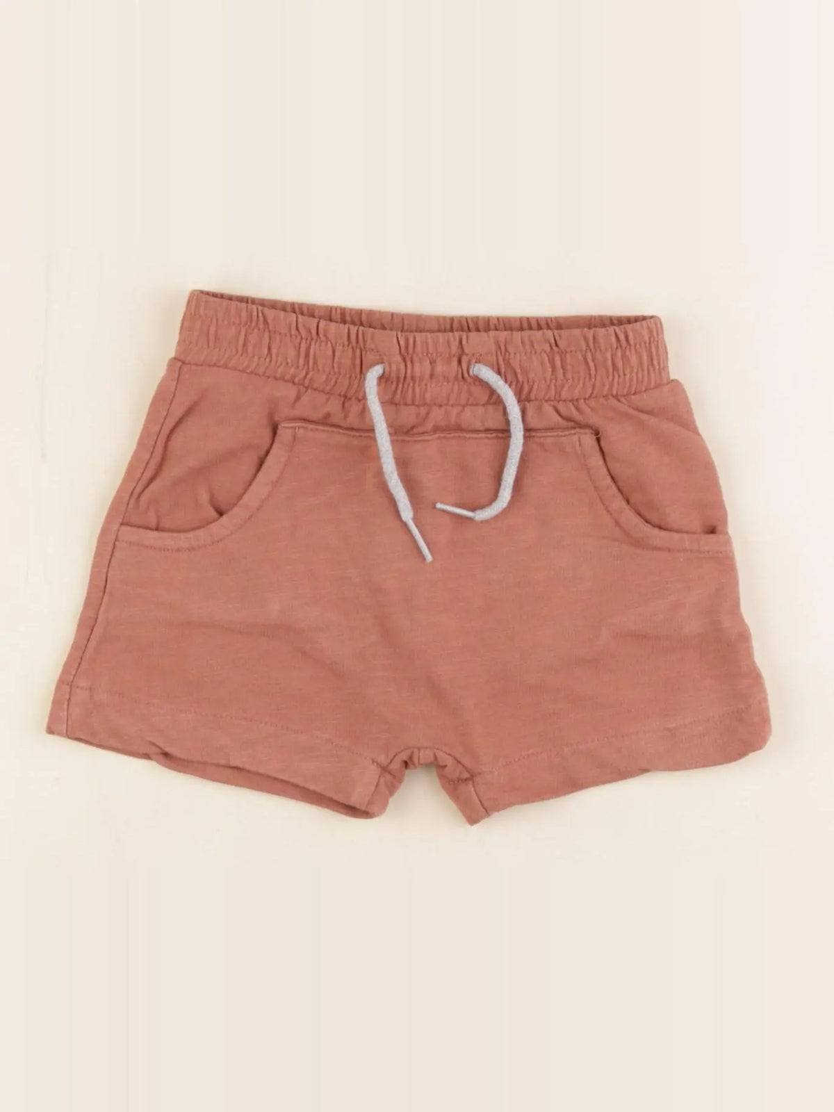 Vertbaudet - short rouge - 9 mois