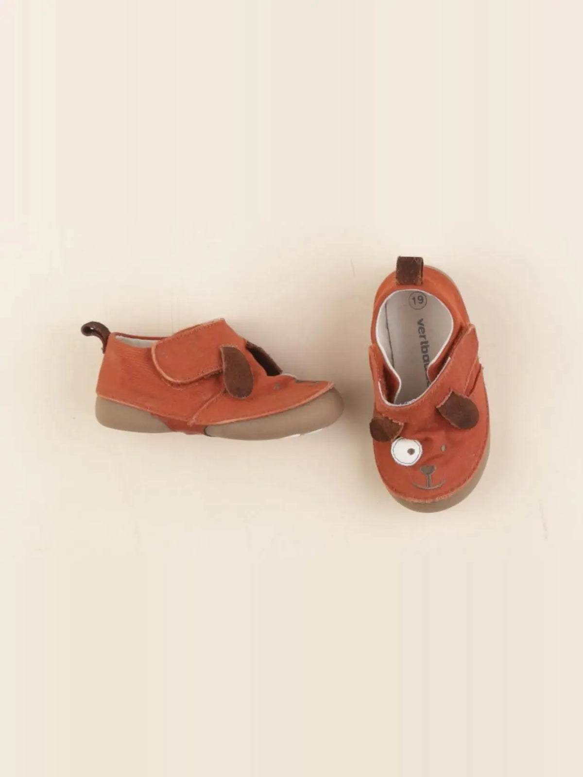 Vertbaudet - chaussons marron - pointure 19
