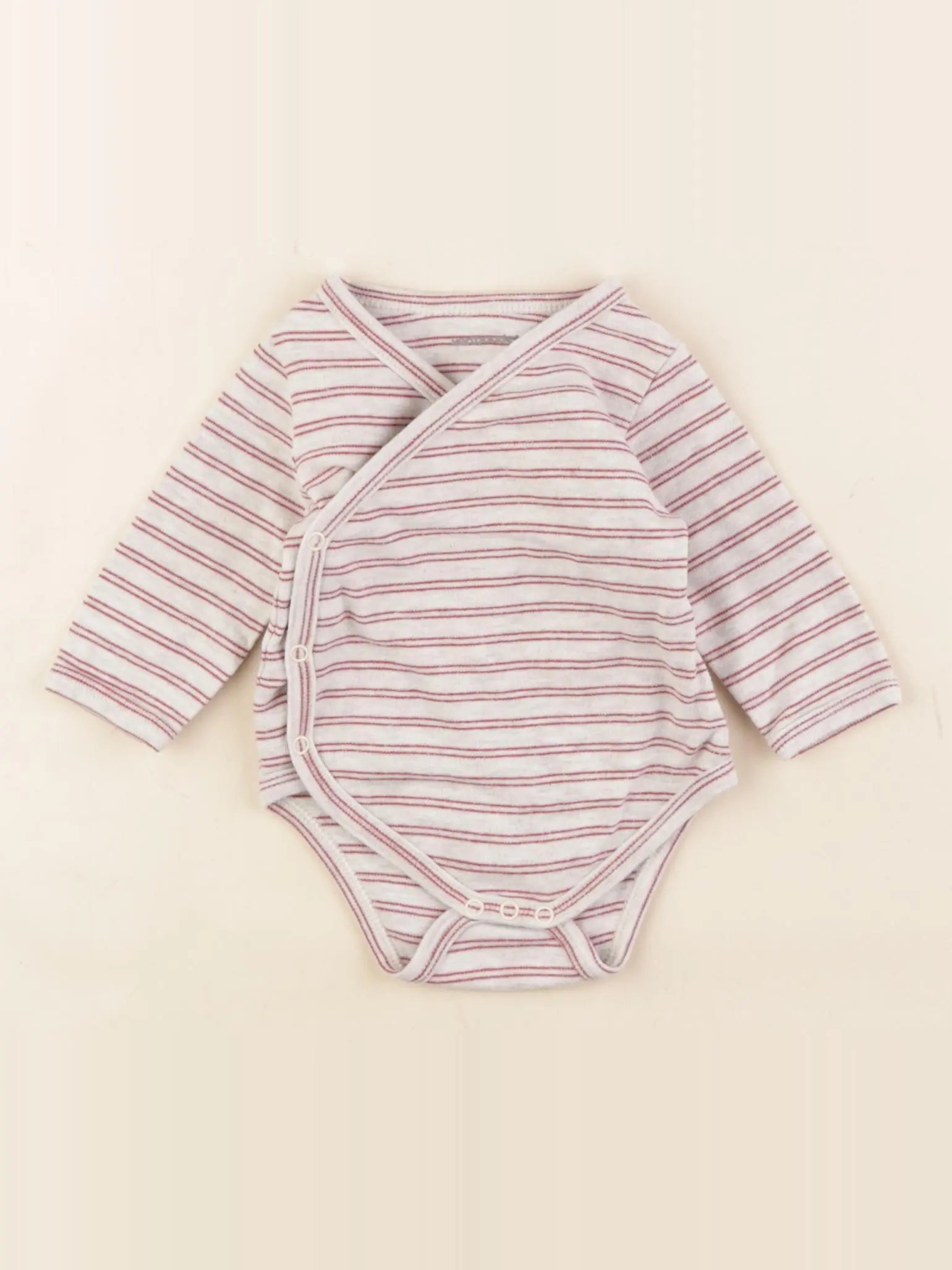 Vertbaudet - body gris, rouge - 3 mois