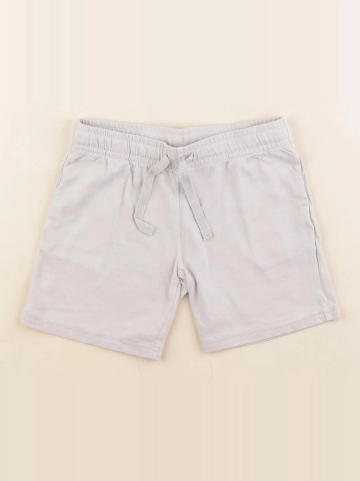 H&M - short gris - 3/4 ans