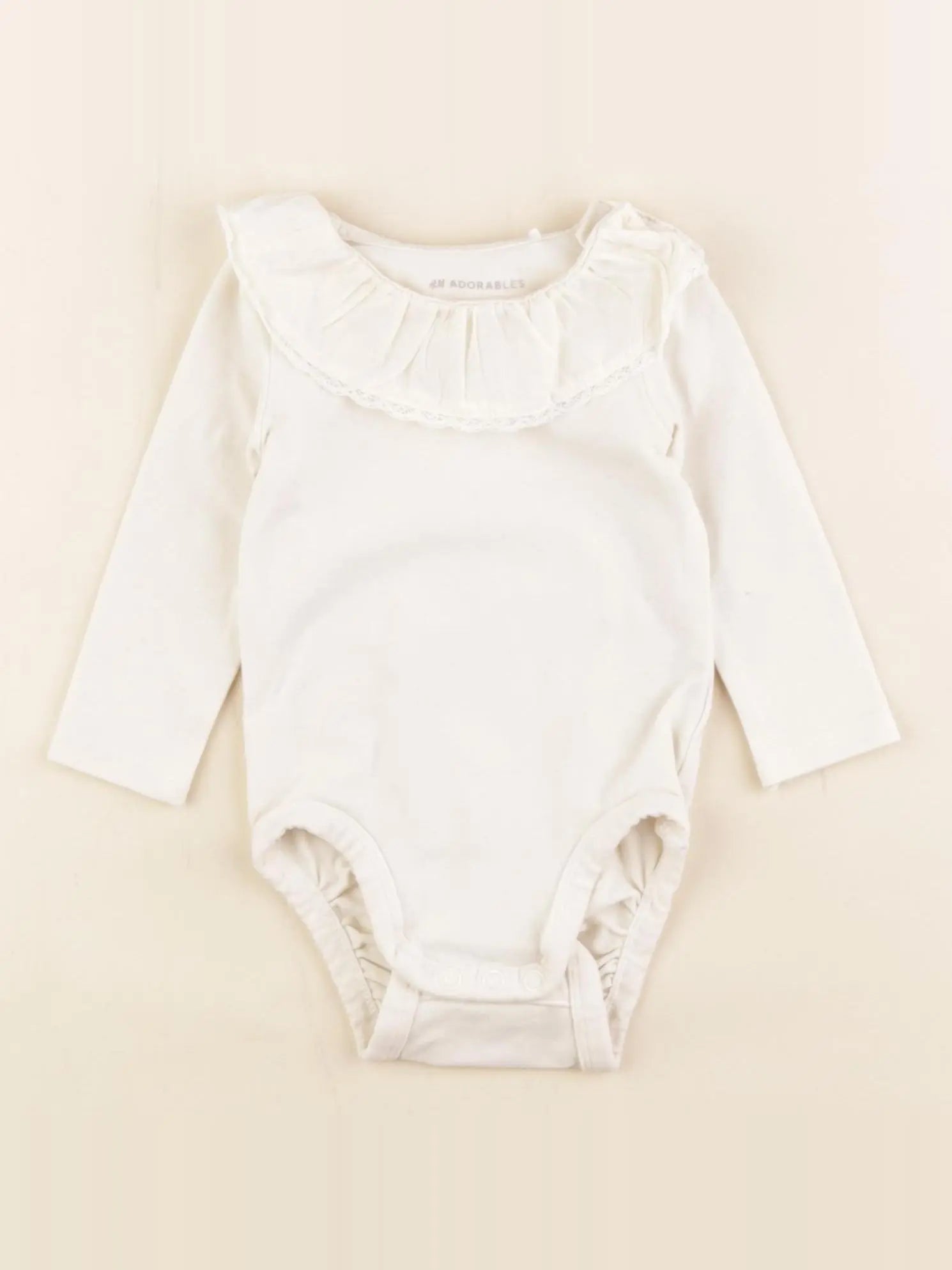 H&M - body à col beige - 2/4 mois