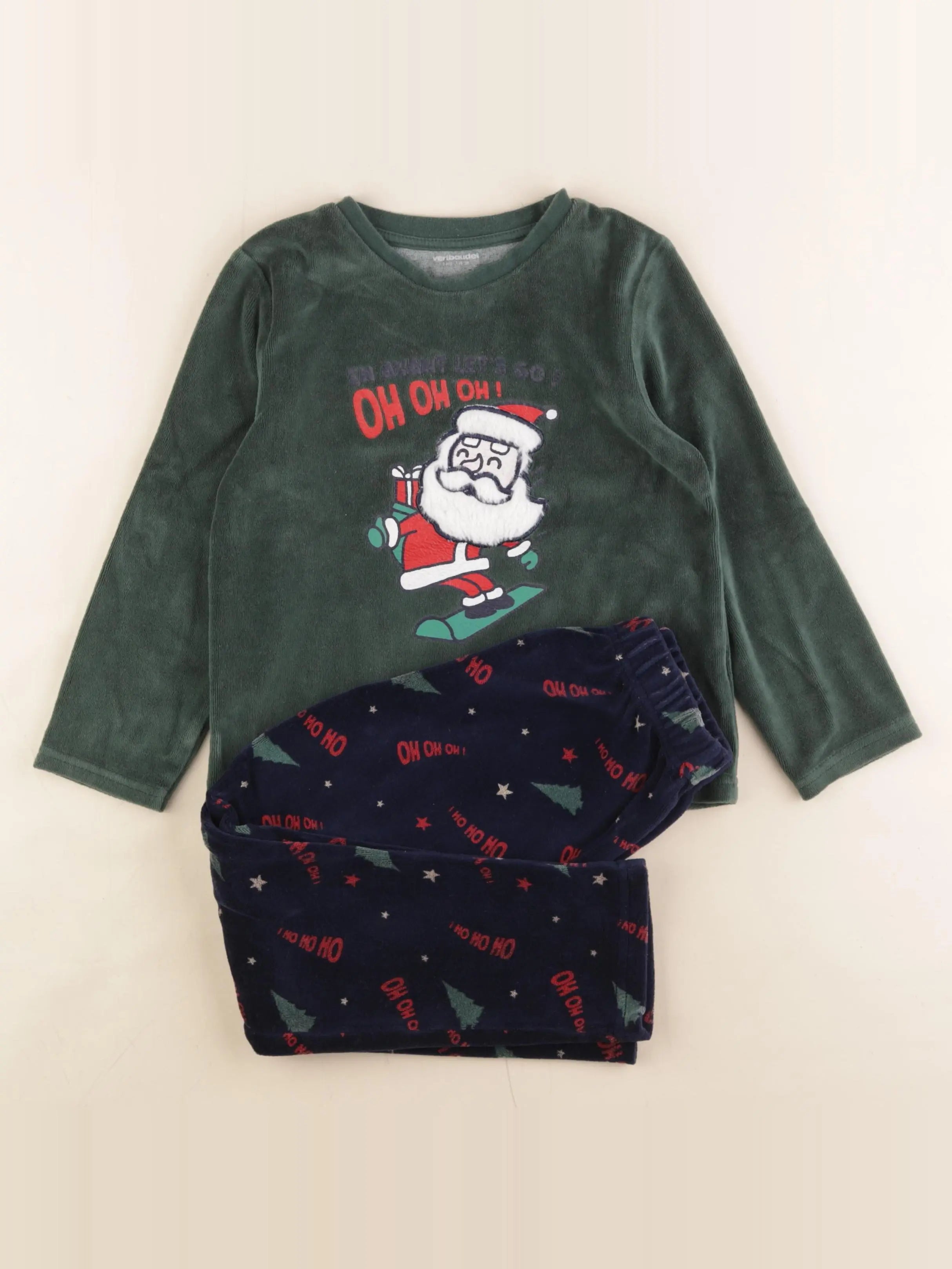 Vertbaudet - pyjama velours vert - 6 ans