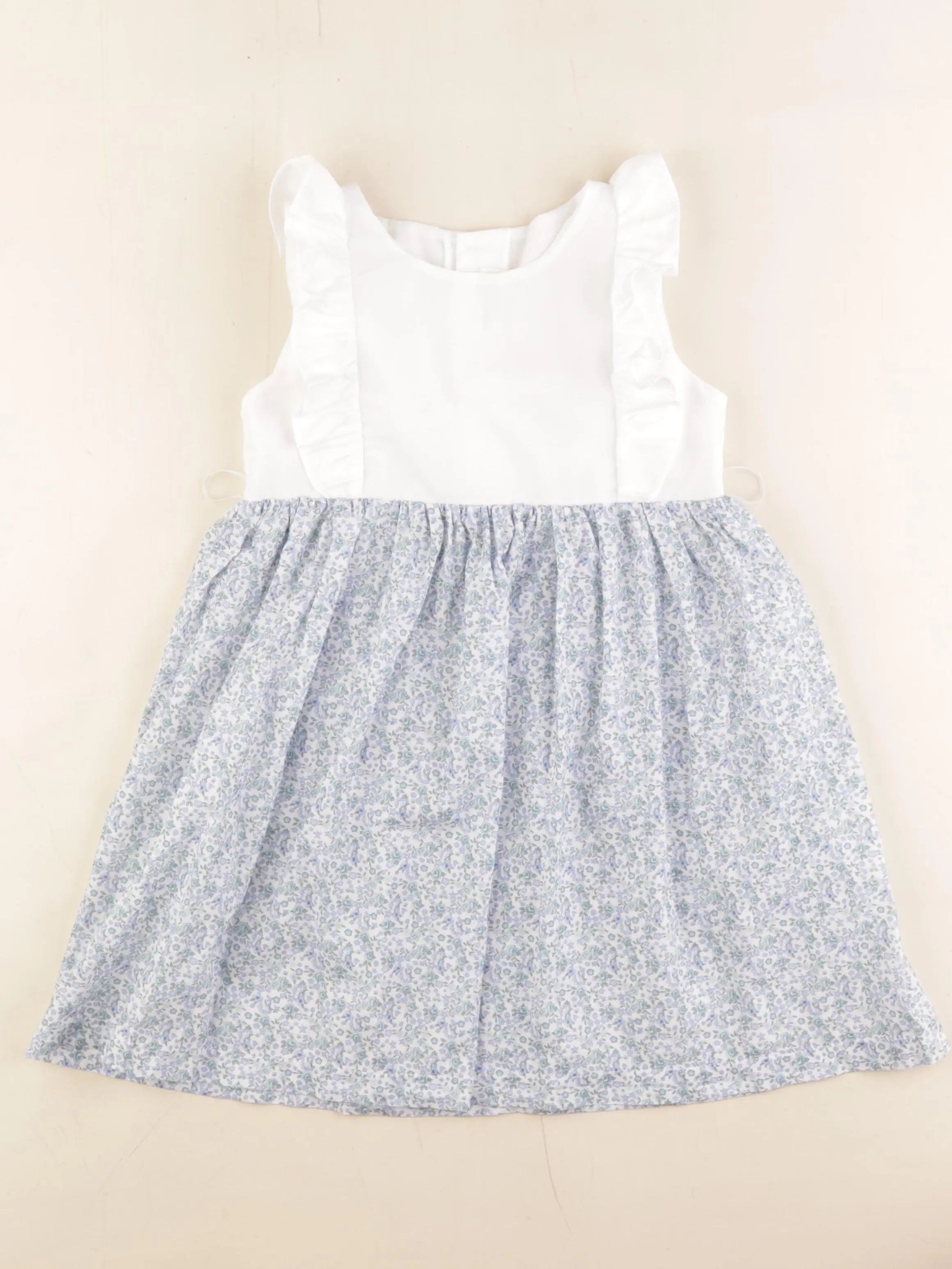 Lola Palacios - robe bleu - 6 ans