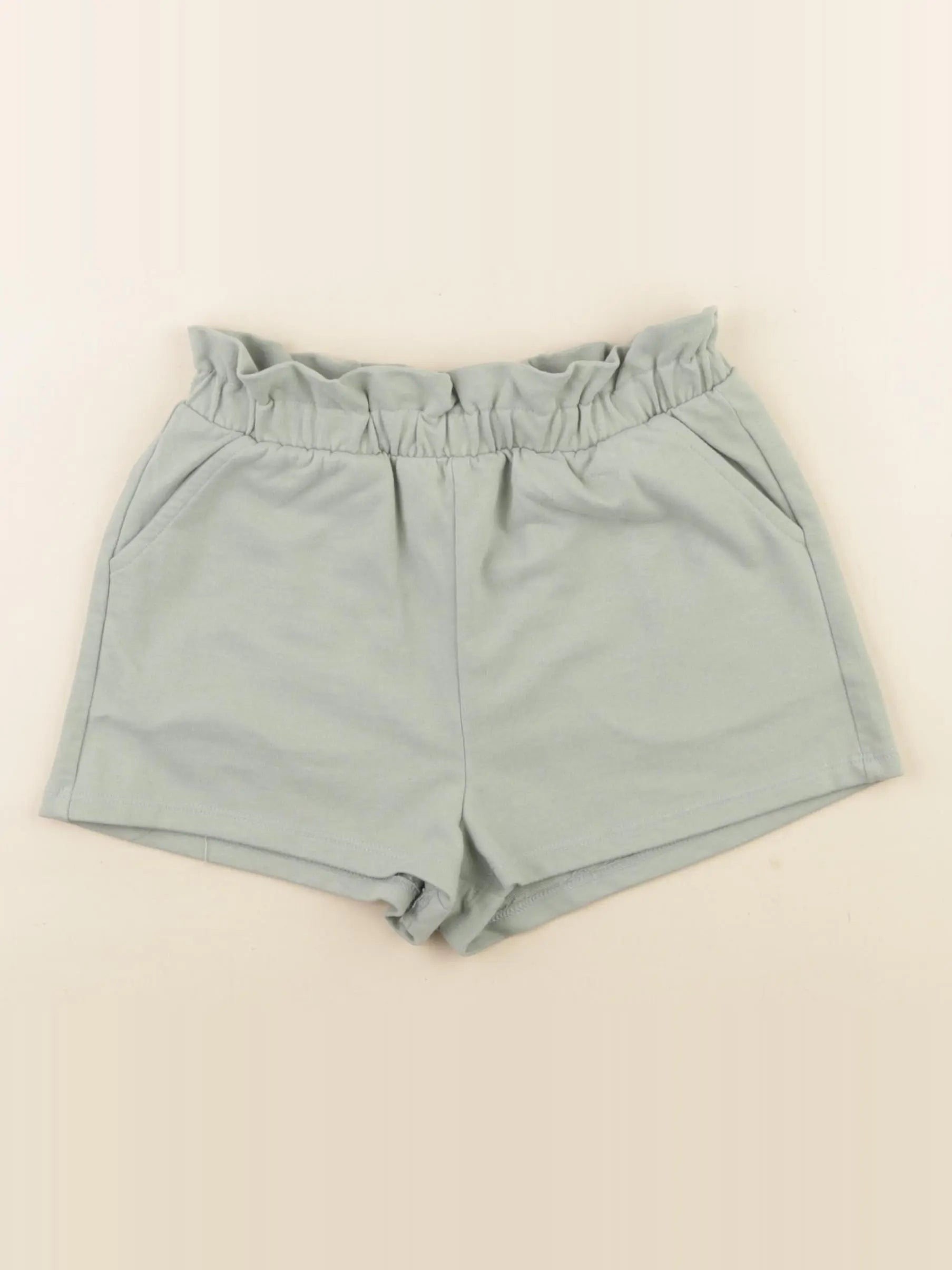 Vertbaudet - short vert - 8 ans