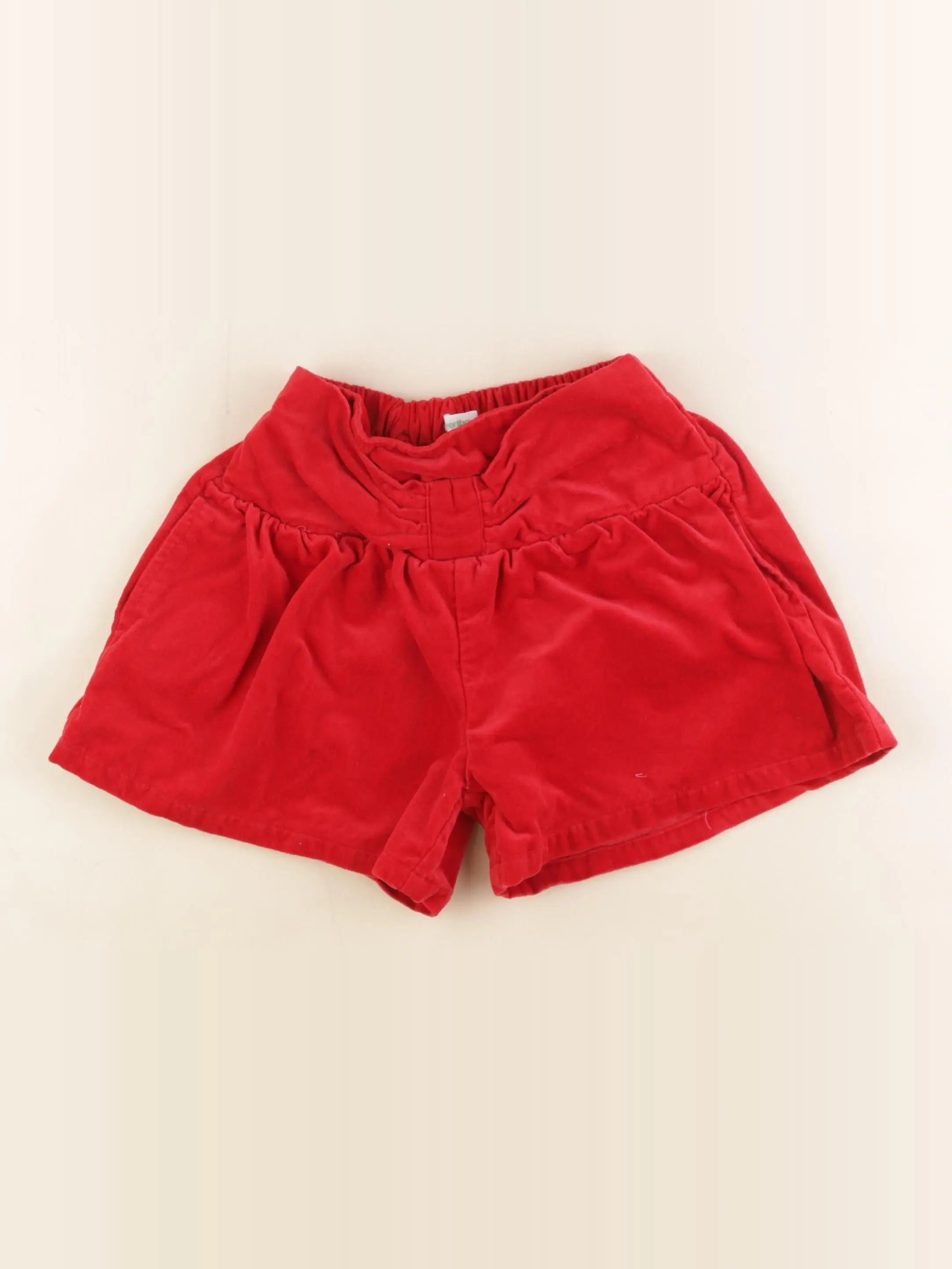 Vertbaudet - short rouge - 6 ans