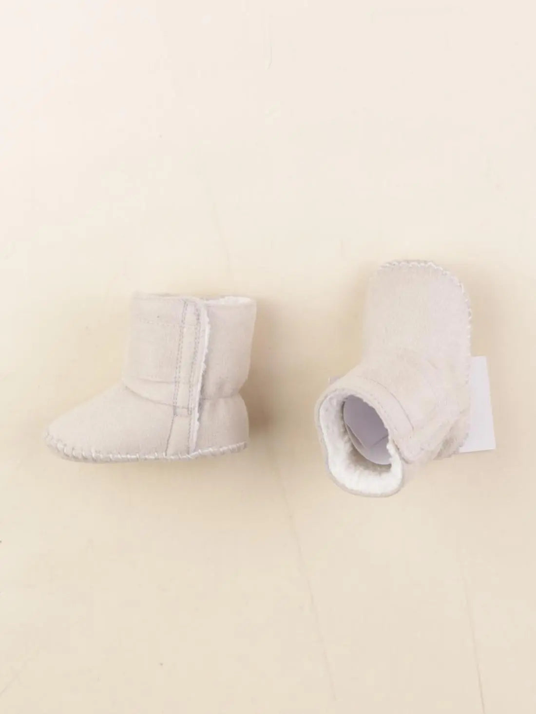 Vertbaudet - chaussons gris - pointure 16