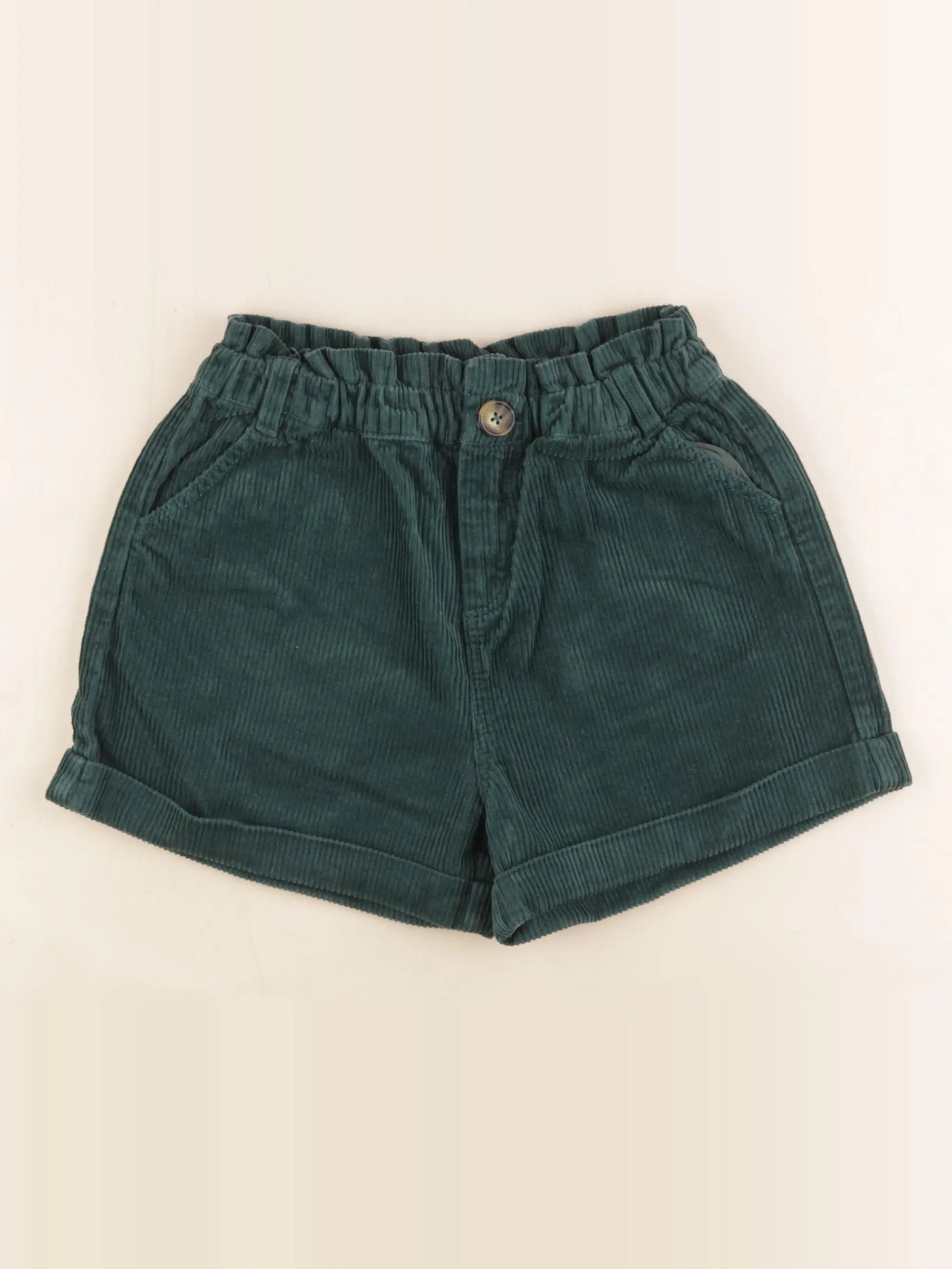 Vertbaudet - short vert - 8 ans
