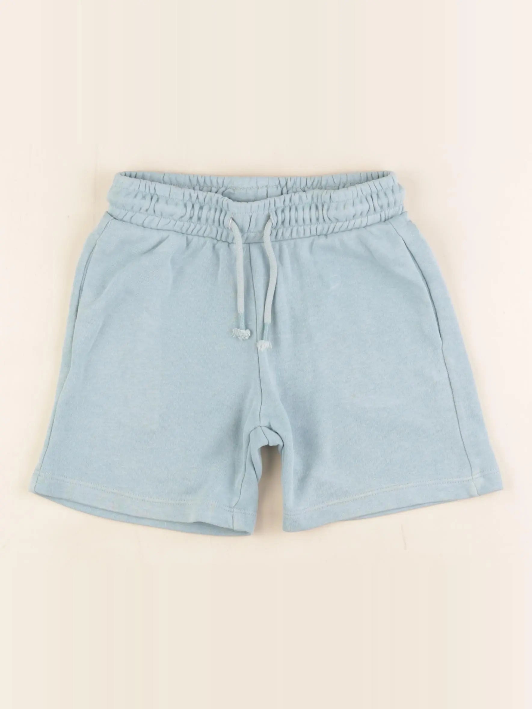 H&M - short bleu - 4/5 ans