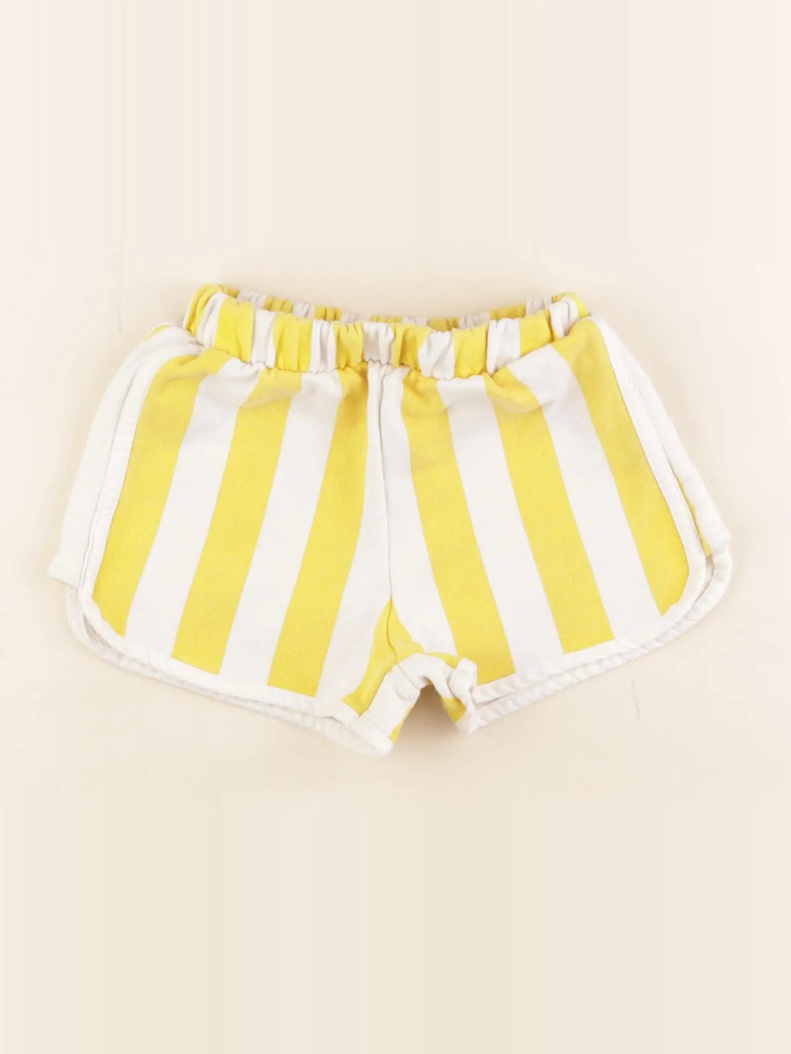 Zara - short jaune - 5 ans