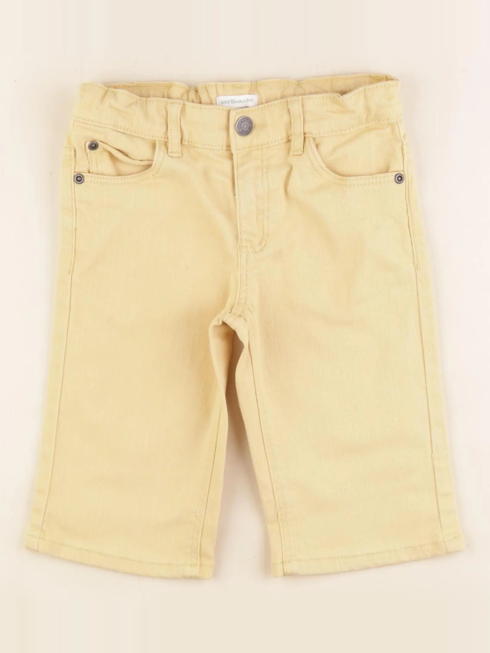 Vertbaudet - short jaune - 6 ans
