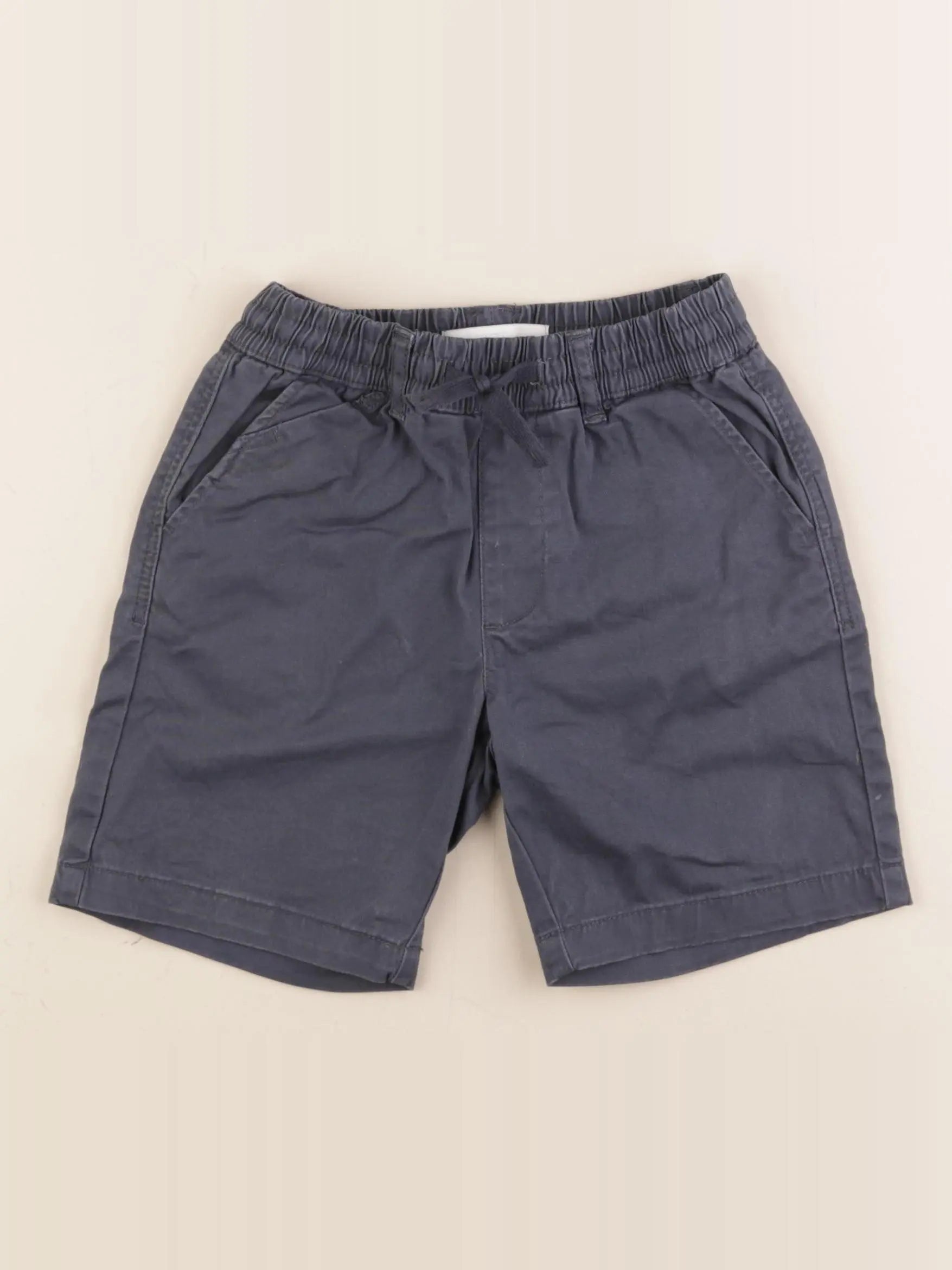Zara - short gris - 5 ans