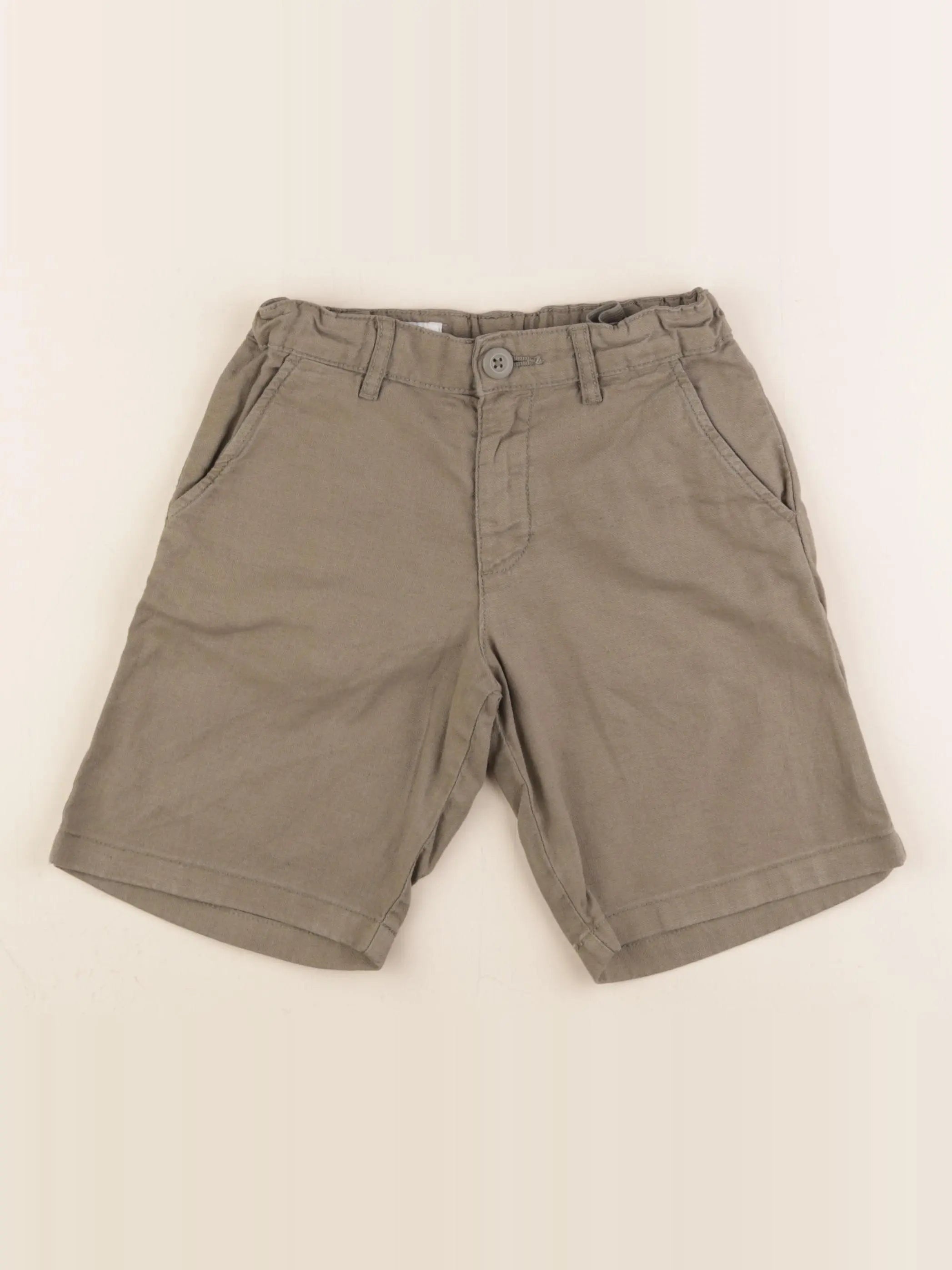 Zara - short vert - 7/8 ans
