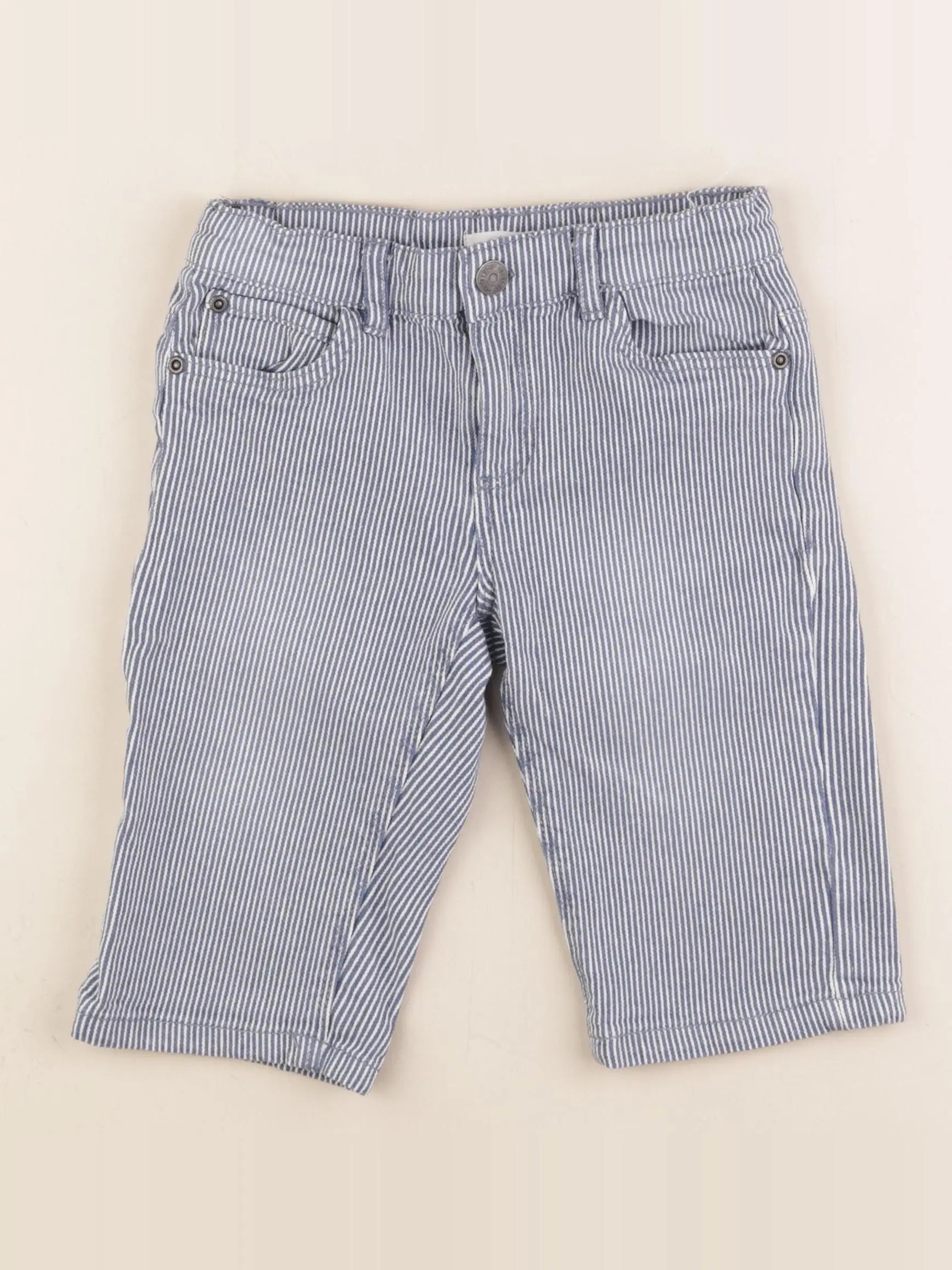 Vertbaudet - short bleu - 7 ans