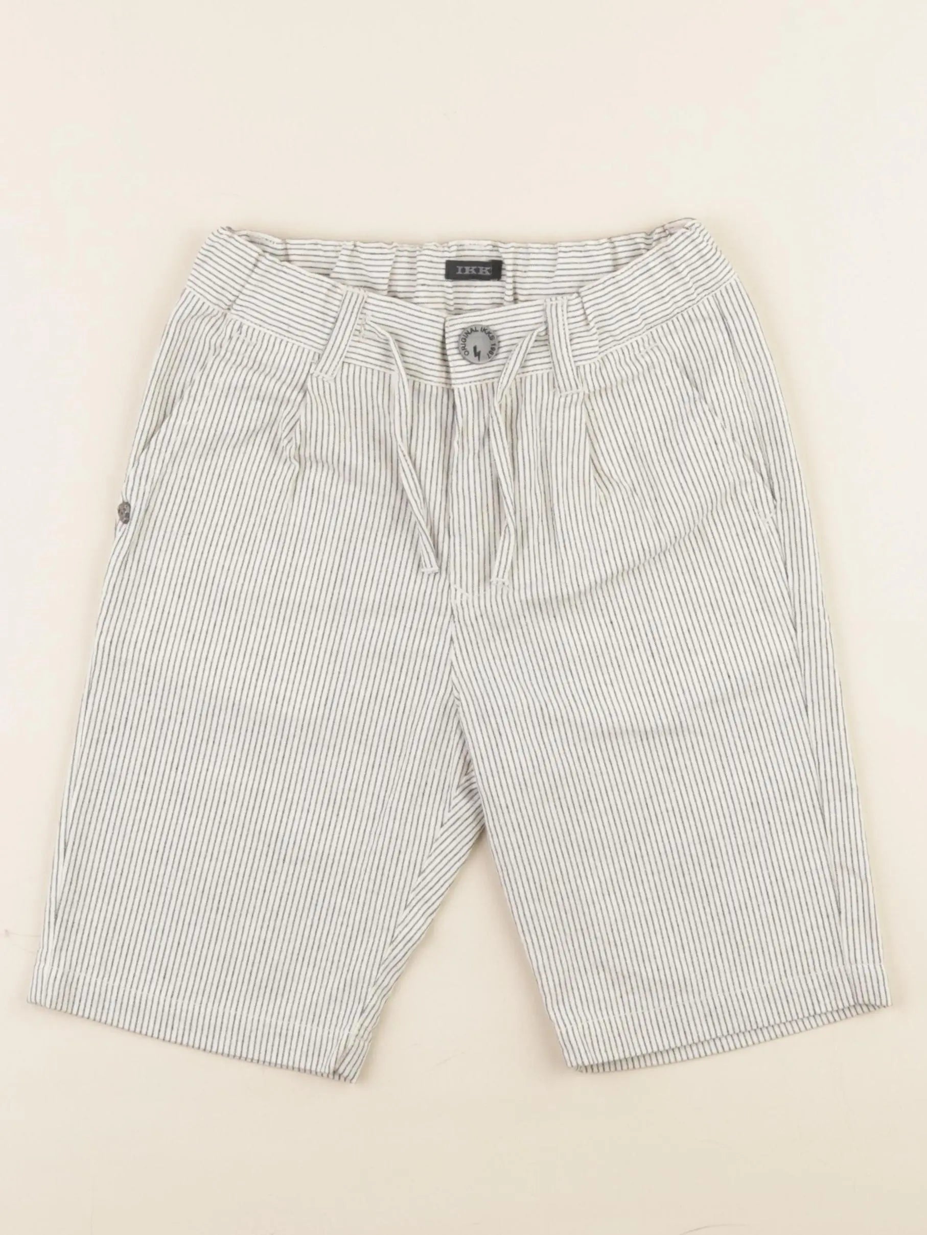 IKKS - short beige - 8 ans