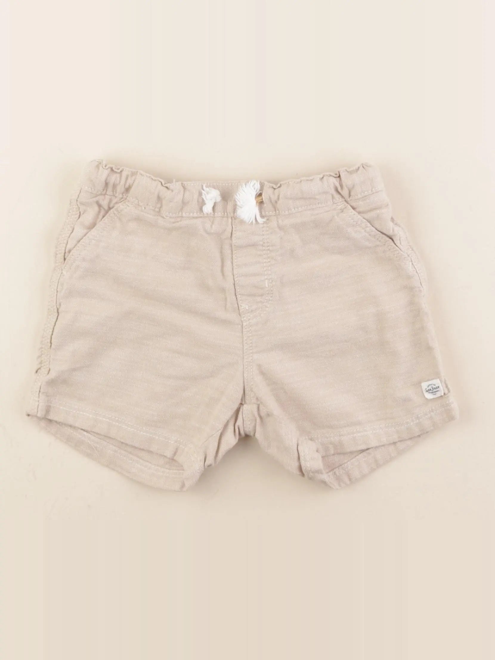 H&M - short beige - 4 ans