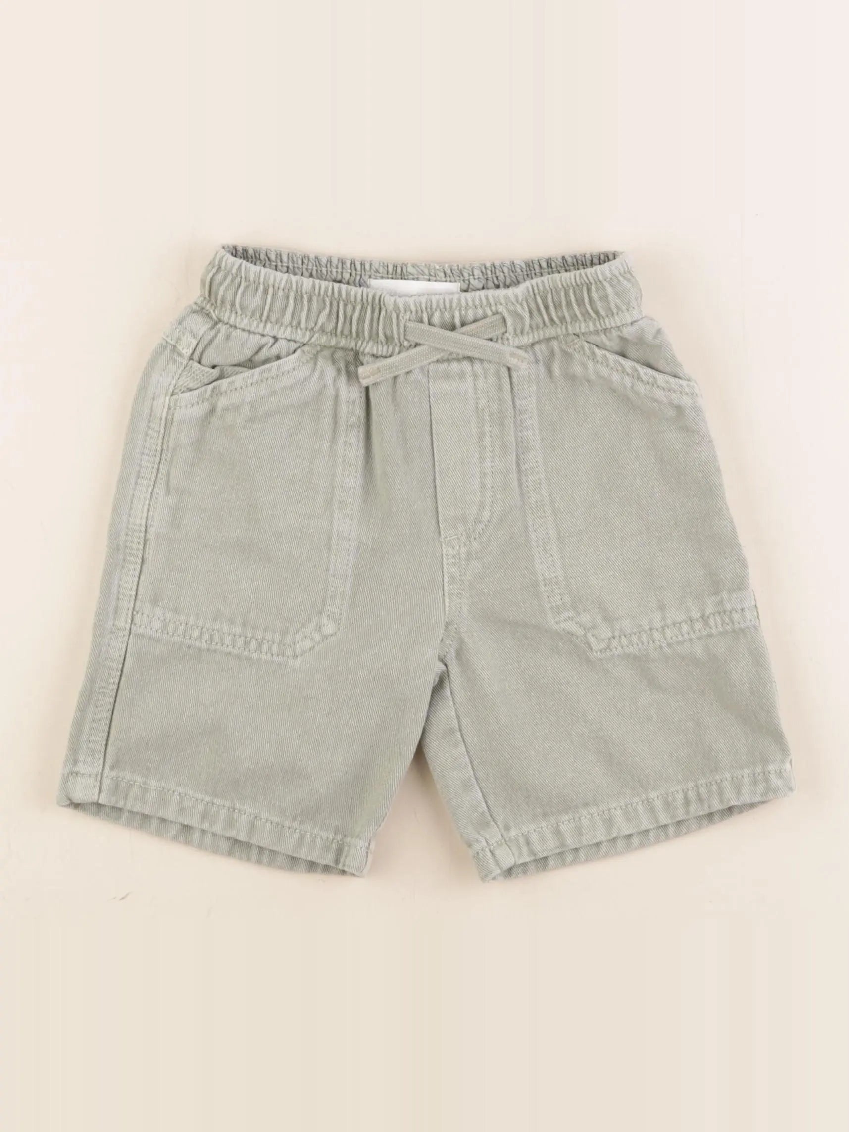 Zara - short vert - 4 ans