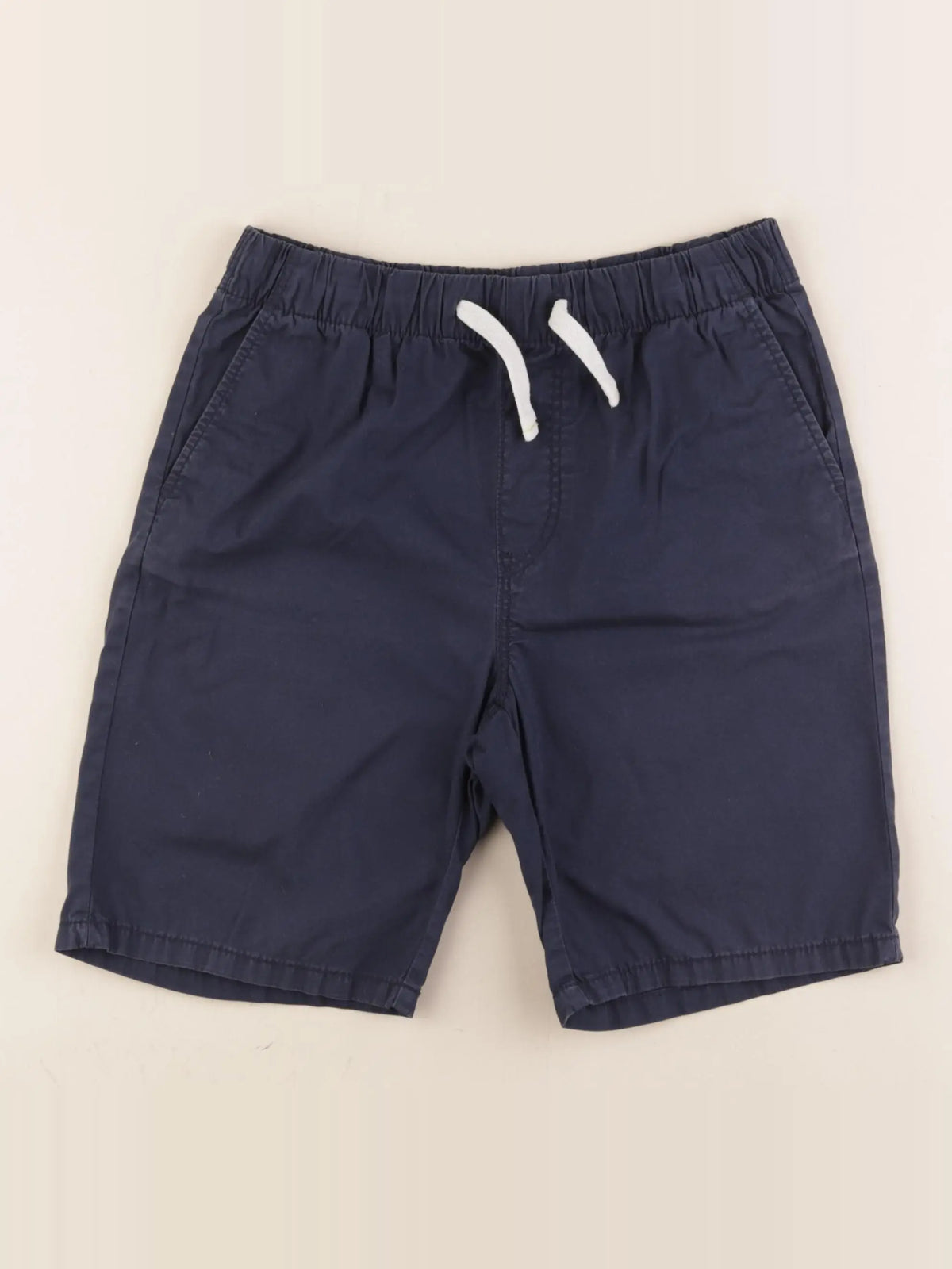 H&M - short bleu - 9/10 ans
