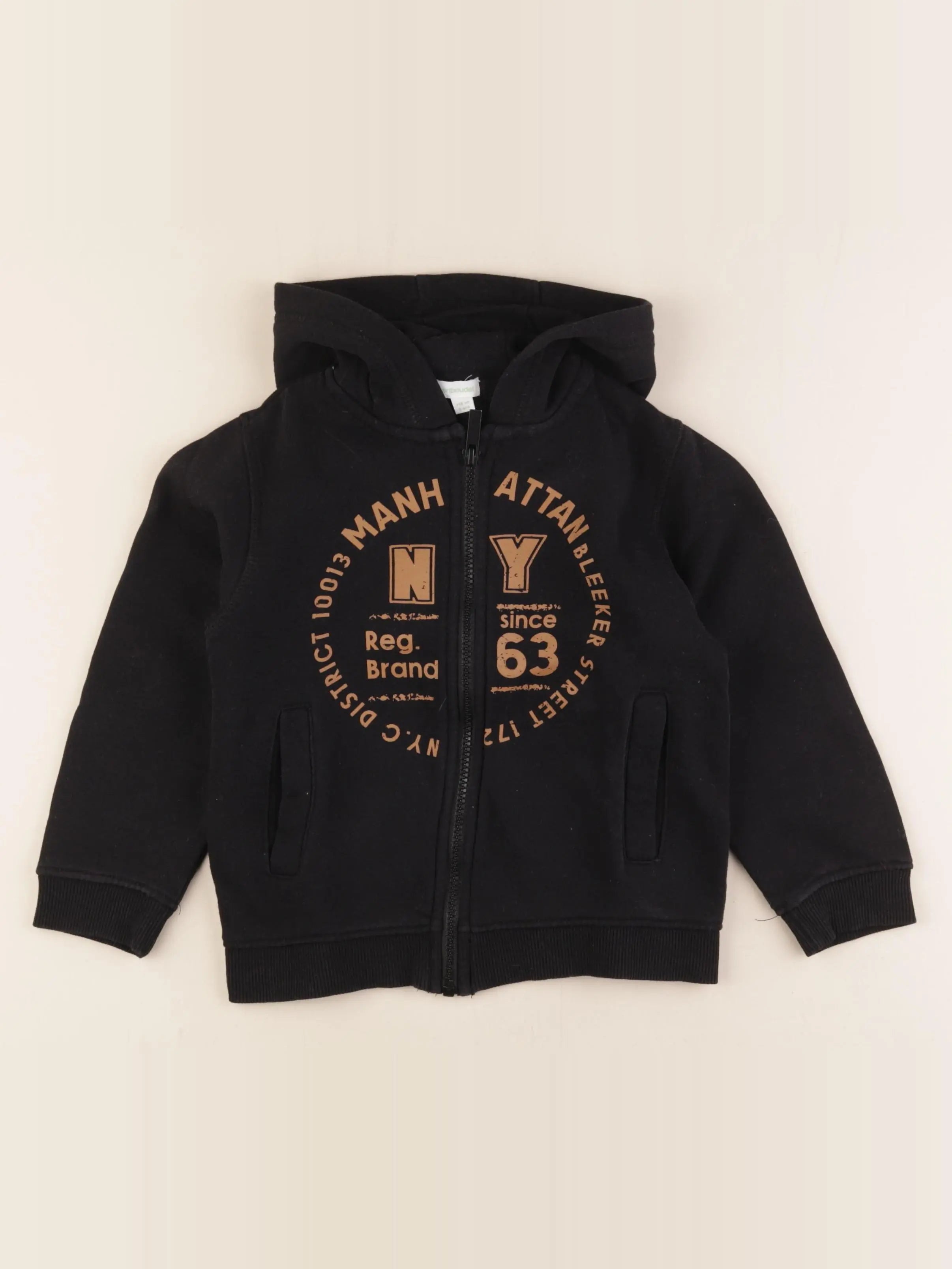 Vertbaudet - sweat noir - 6 ans