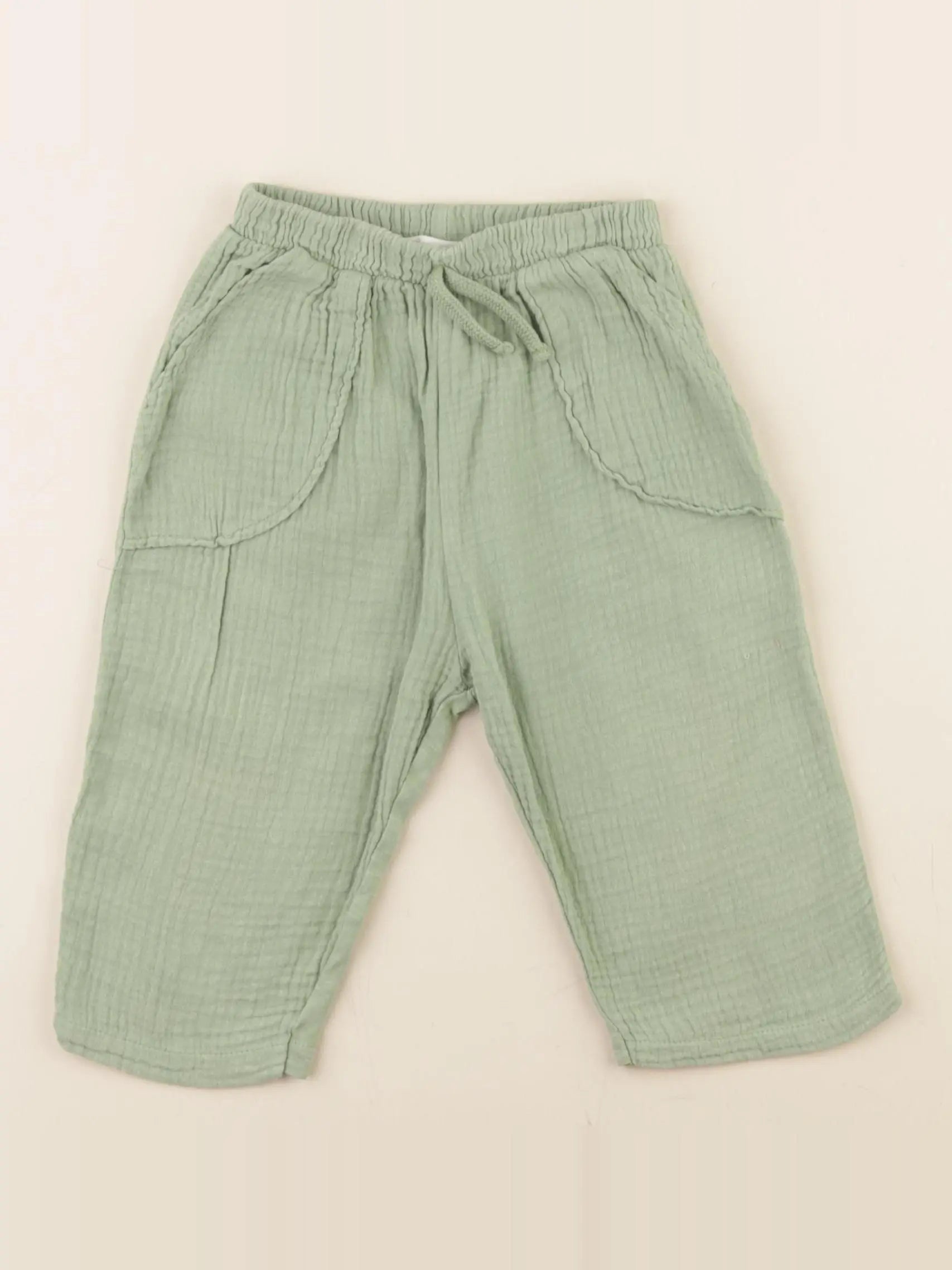 Zara - pantalon vert - 6/9 mois