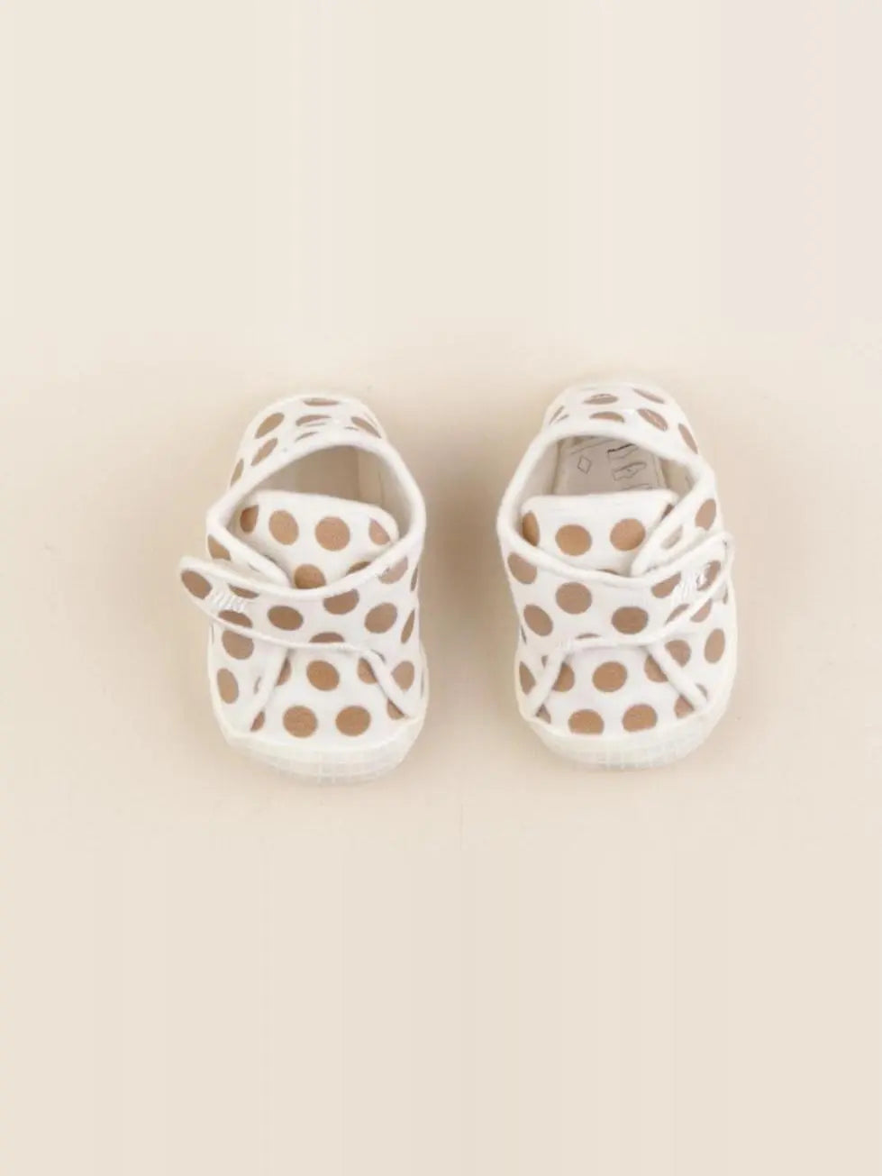 Nike - chaussons blanc - pointure 17