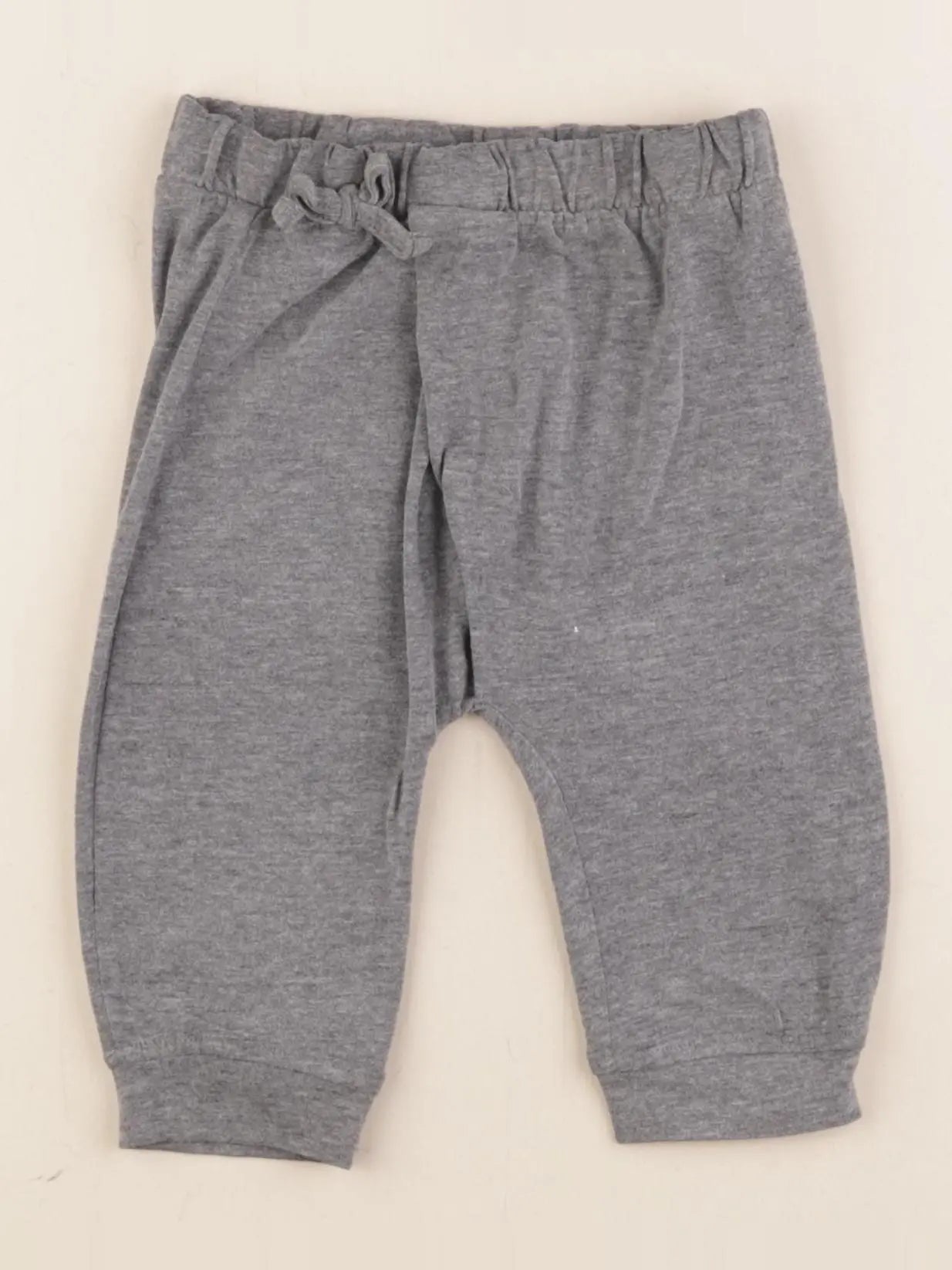 Vertbaudet - sarouel gris - 6/9 mois