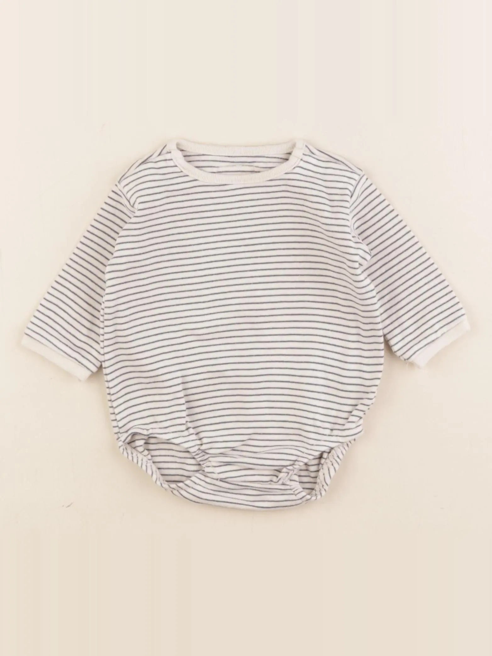 H&M - body blanc, bleu - 1/2 mois