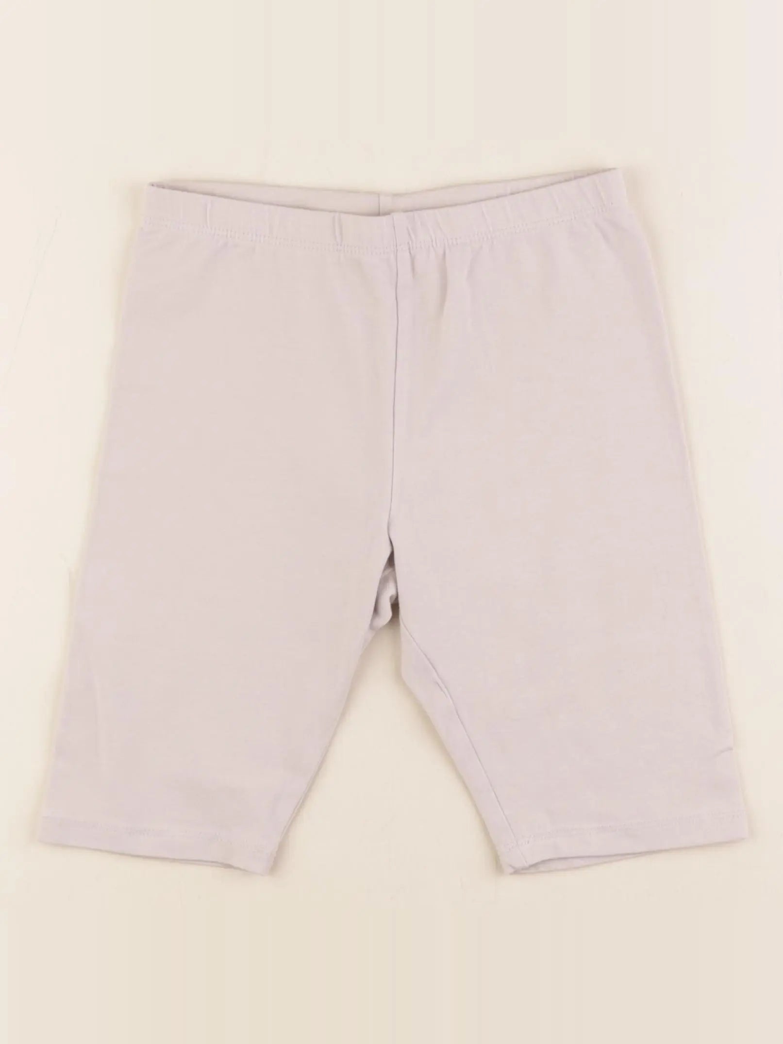 H&M - short beige - 9/10 ans