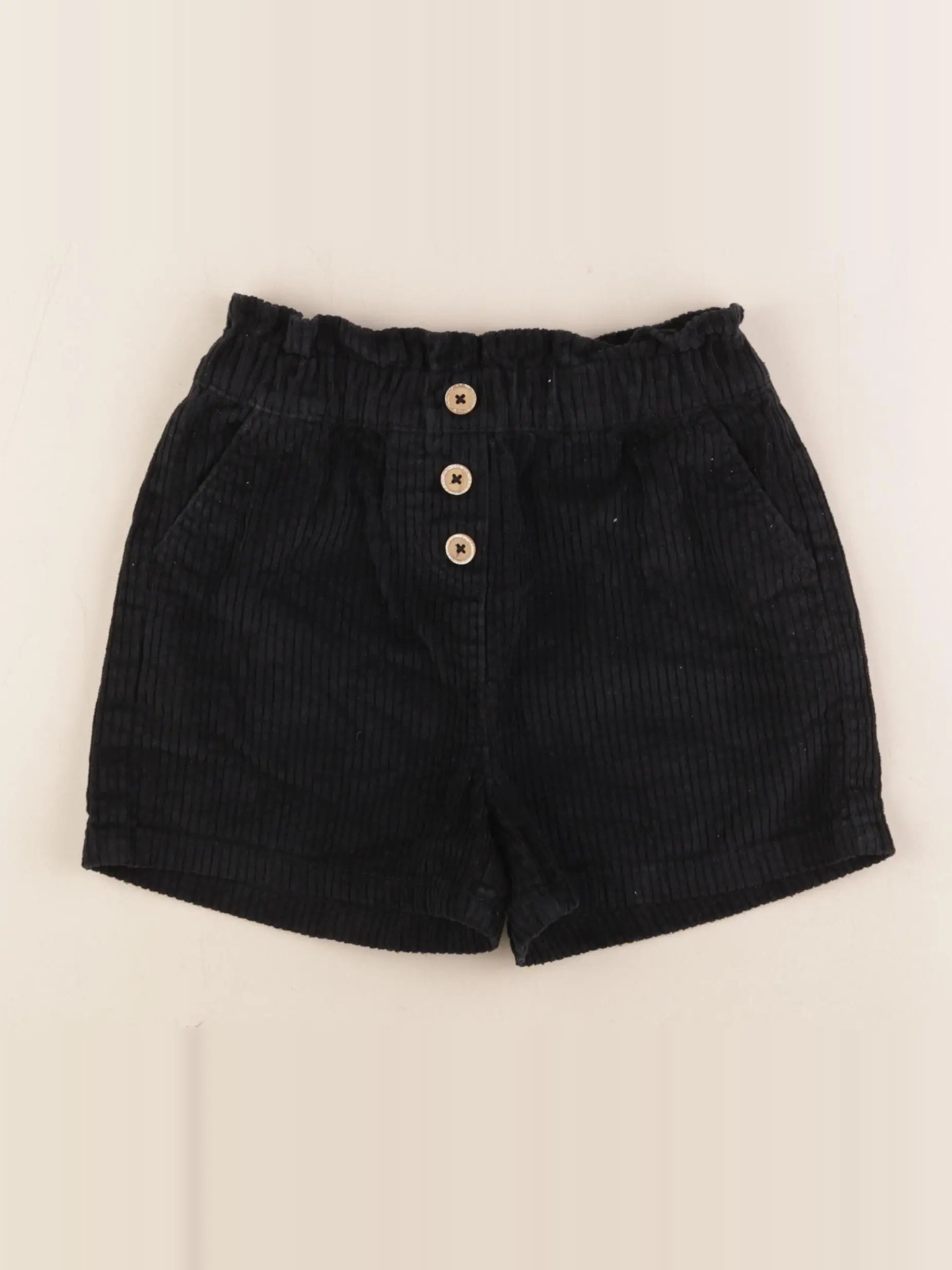 Tape à l'oeil - short noir - 7 ans