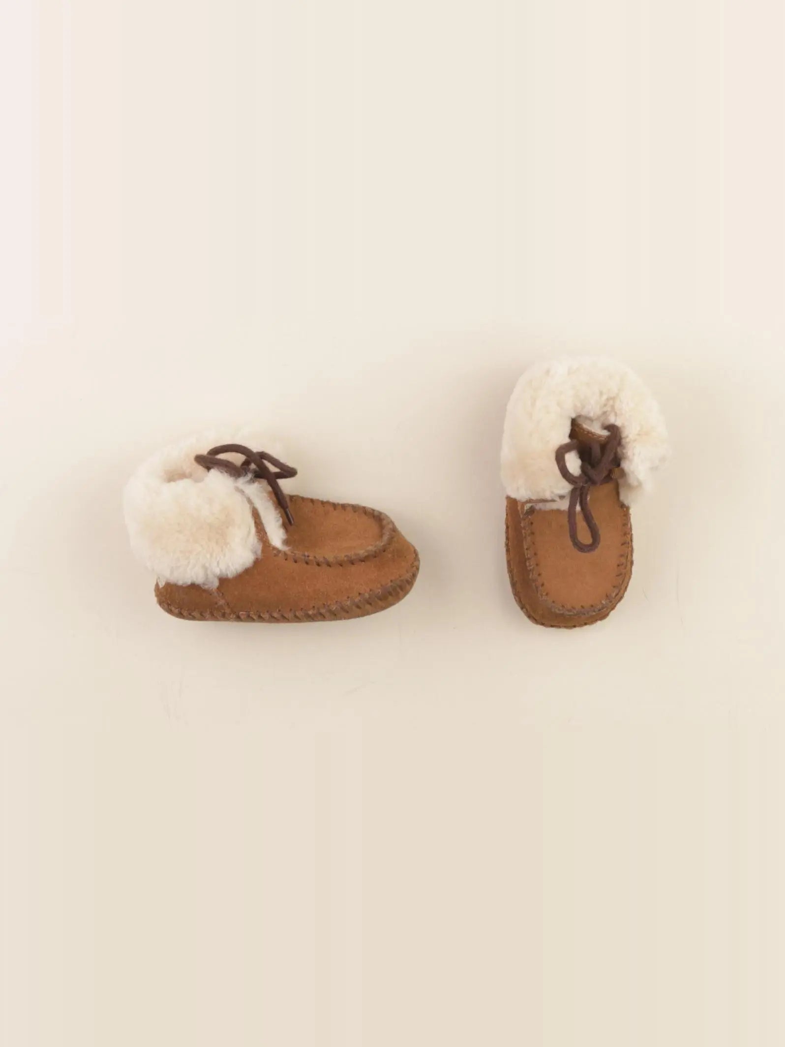 UGG - chaussons marron - pointure 18