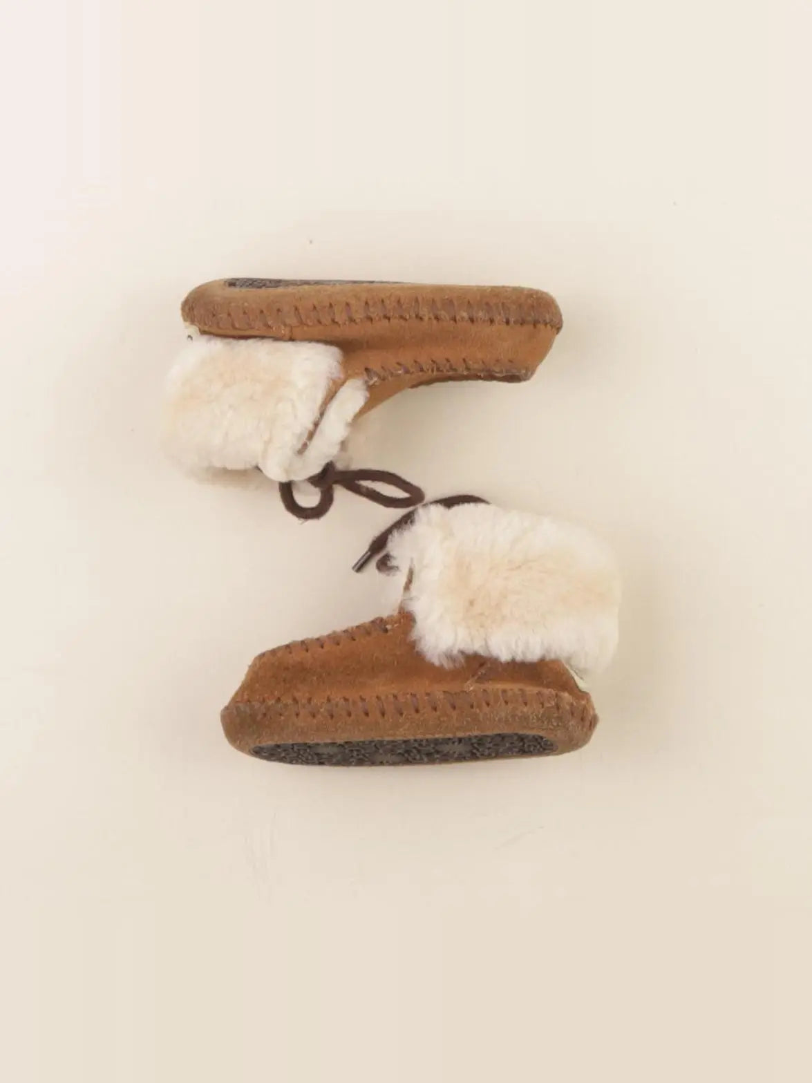 UGG - chaussons marron - pointure 18