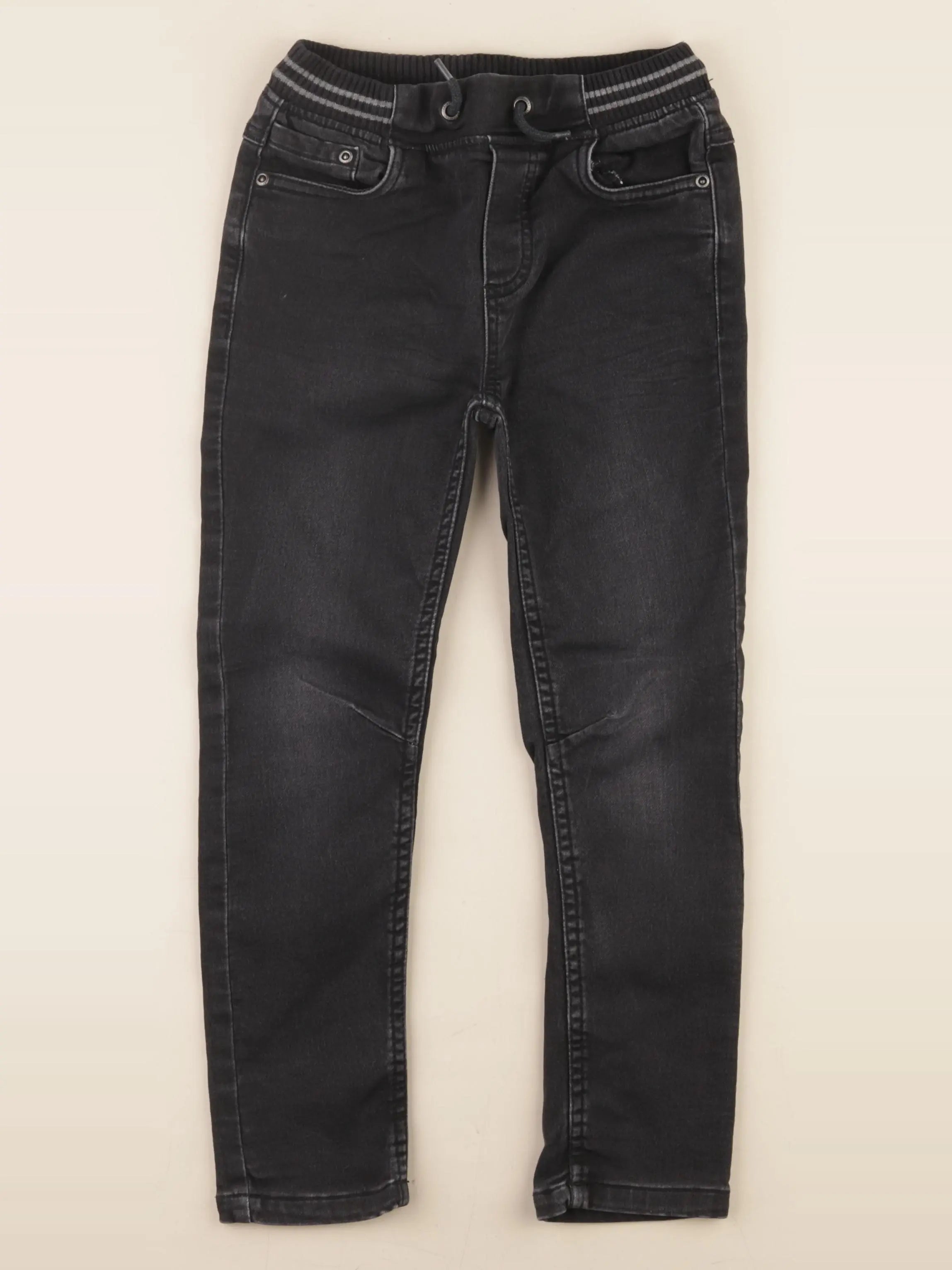 Vertbaudet - jean noir - 7 ans