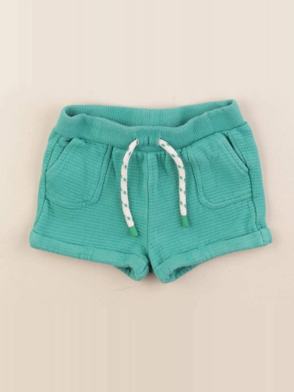 Tape à l'oeil - short vert - 6 mois