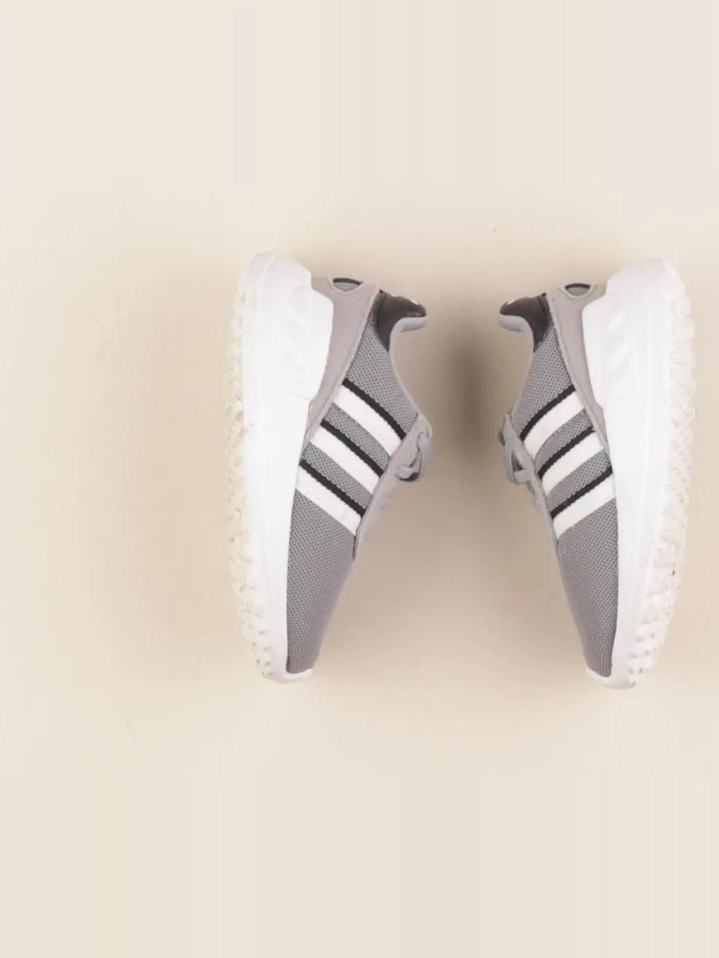 Adidas - tennis à scratch/ lacets gris - pointure 24